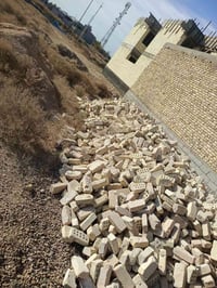 طابوق • مستعمل • نظيف