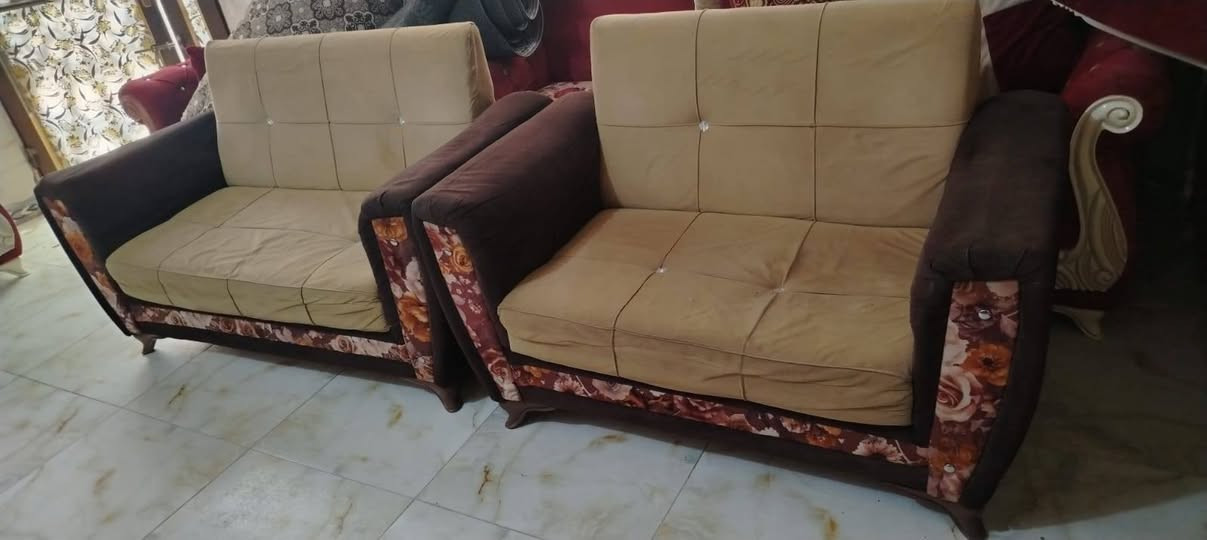 للبيع *********** النجف, العراق
