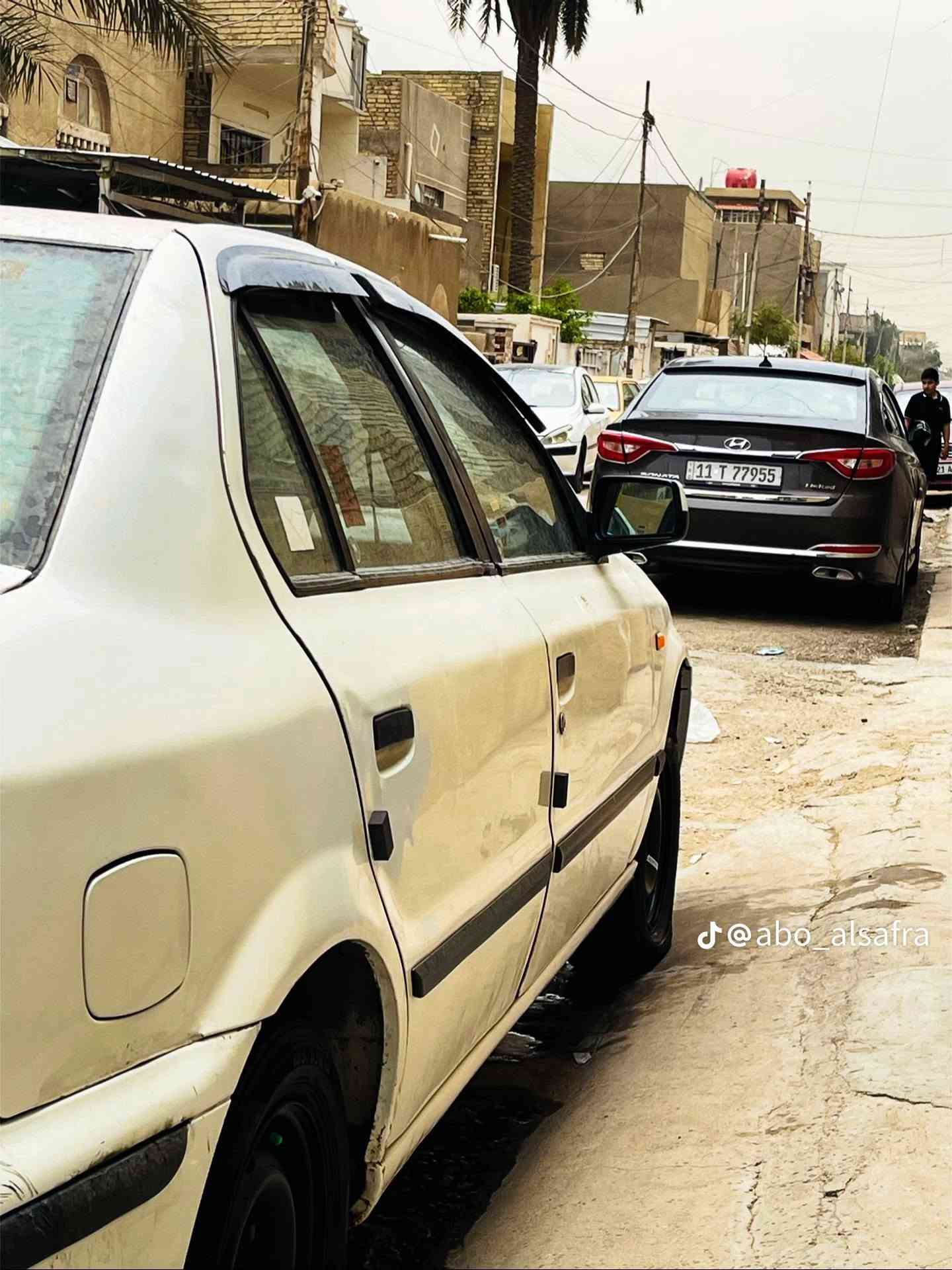 سمندموديل 10السيارة خير من الله بيها قطعه صبغ سعرها 40وبيها مجال بسمي ثاني يوم احولك***********

نص مكتوب في الصور:
- @abo_alsafra