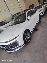 هونداي ازيرا ٢٠٢٥ خليجي  وكاله بعده بل ضمان ماشيه ٦٠٠٠ فقط فول موصفات ...