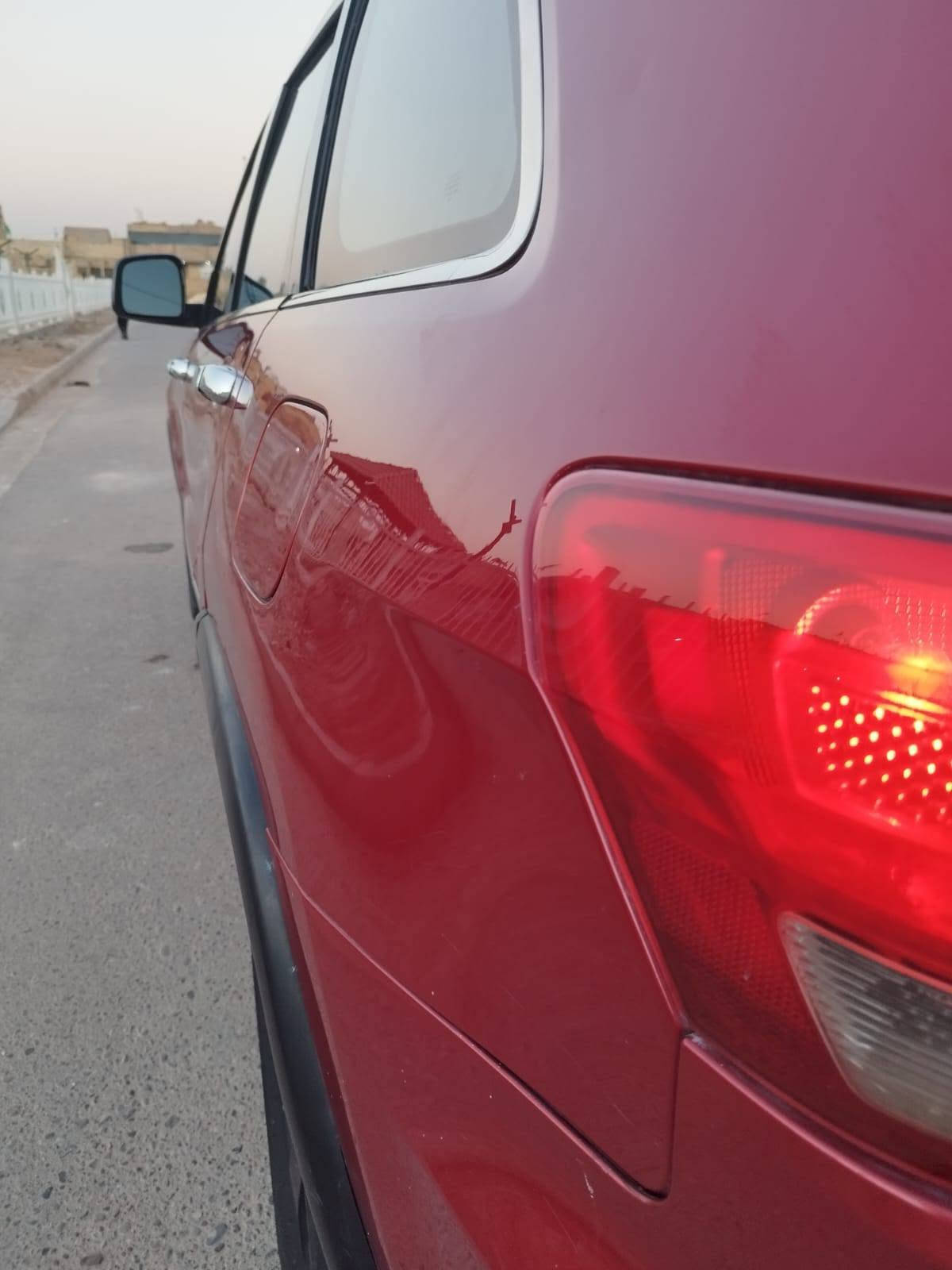 على بركة الله
جيب لاريدو 11 بغداد بائسمي محرك 3600
شرط لاتبخير ولاتنقيص 
تبريد ثلج (حداديه خلفي 
ومامي 100%100 لايت 
زنون بصمة ابواب (الضرر
جاملغ وبنين بنون دواخل 
السعر المطلوب 140وبيها
مجال قليل 
*********** وبيه 
وات ساب
