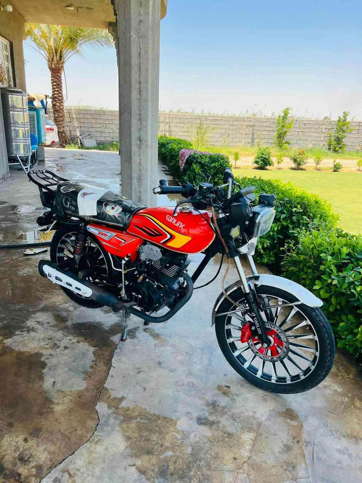 سونك باب الاول كفالة عامة اي نقص مابيه اي نقص مابيه 👉🏻👉🏻 مميز اللون البرتقالي 🧡 محرك 200cc شاشة شغالة كلشي شغال السعر 800وبيه مجال  المكان بعقوبة 
ويرهم مراوس تايكر 2025 حسب القناعة 
***********
