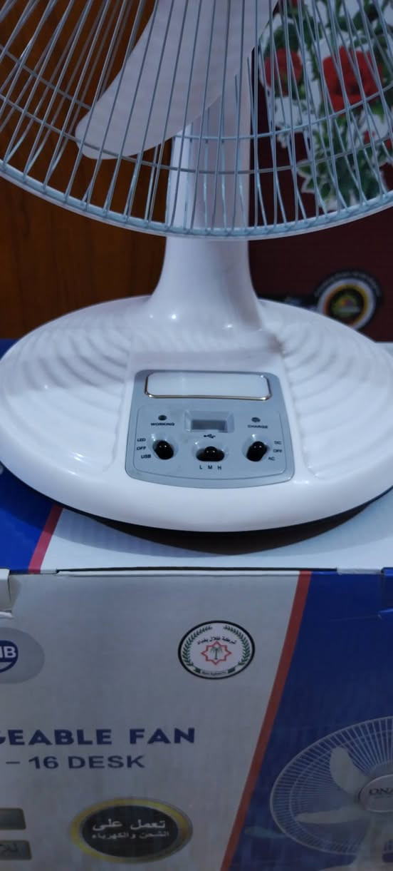 مروحه للبيع رايده 25 ناصريه المركز ***********
