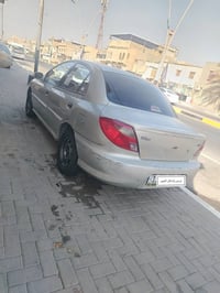 كيا ريو • ٢٠٠١ • البصرة