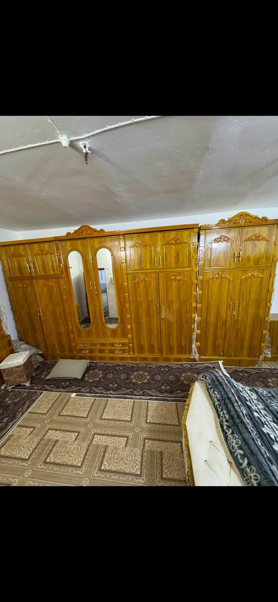 سلام عليكم غرفه نوم جديده للبيع السعر مليون و600 مكاني نجف مشخاب
***********
