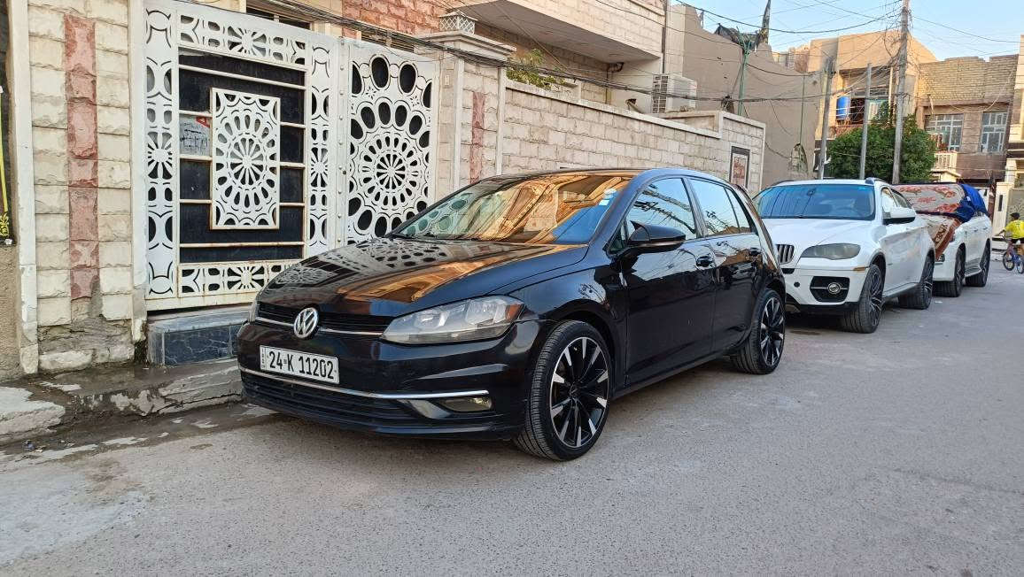 للبيع فقط السعر 105 ورقه 
فولكس فاغن گولف موديل 2021 رقم دهوك 
للاتصال *********** و
محرك 4 سلندر1400 تيربو كير اوتو محرك وكير مكفولات 
مواصفات عاديه
ماشيه 140 الف كيلو
.شاشه . وكشن كهرباء . تحكم استيرن. كاميرا
تبريد وتدفئه شغالات
صدر وتخم تاير نظيف 
وارد امريكي حادثها جاملغ وبنيد مصبوغات 
وبالعراق بيها طخه بالجاملغ الخلفي ونصبغ 
يعني بيها صبغ 3 قطع فقط
بدون دواخل شواصي لغود مكفولات
المكان بغداد الزعفرانية بغداد, العراق
