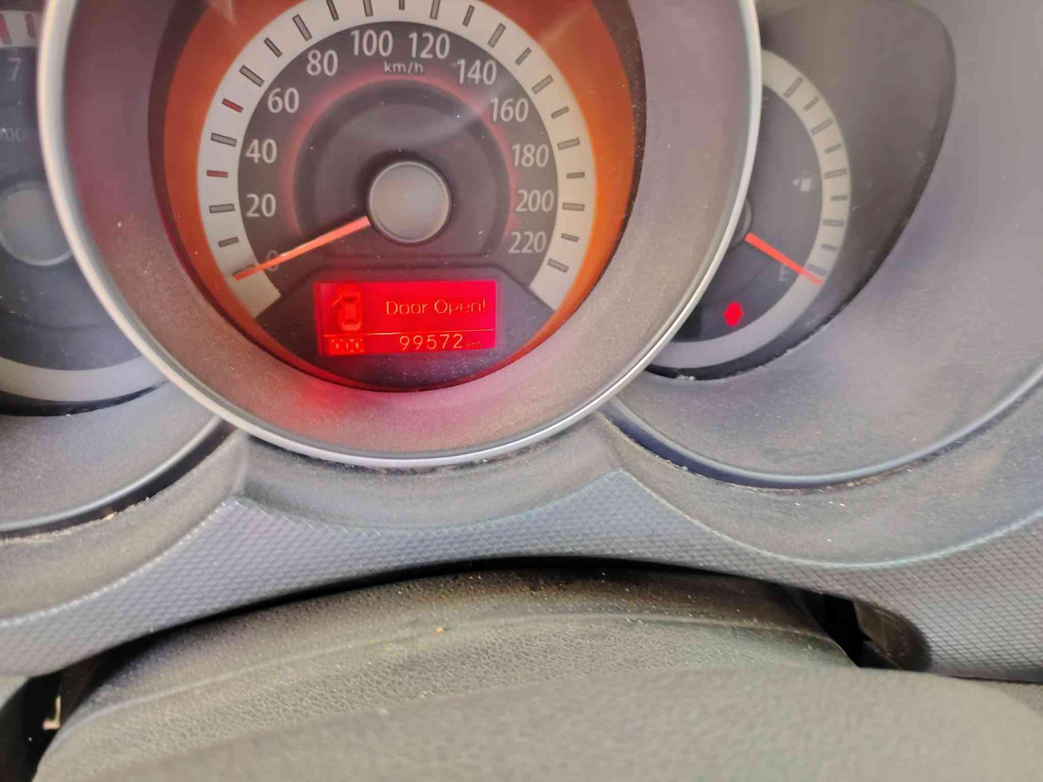 سلام عليكم سيراتو موديل 2011ماشيه99كفاله عامه حته الدعامية سنويه 30 تبريد ثلج كير ومكينه مافتوحت سعره102وبي مجال مكان السياره بابل وكله تحويل حاضر رقم الهاتف ***********
