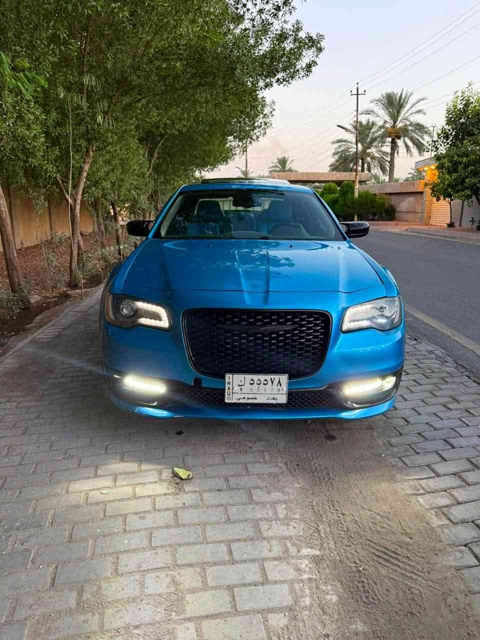 السلام عليكم 
كرايسلر اوباما S
موديل 2016
فول للاخير 1/1 تو ويل دفع خلفي 
محرك 6 سلندر 3600 
حادثها جاملغ خلفي مصبوغه عام تغيير لون 
مكفوله من الگلبه والگص والغرق 
رقم بغداد تحويل مباشر 
 
مكانها بغداد الاعظميه
*********** بغداد, العراق
