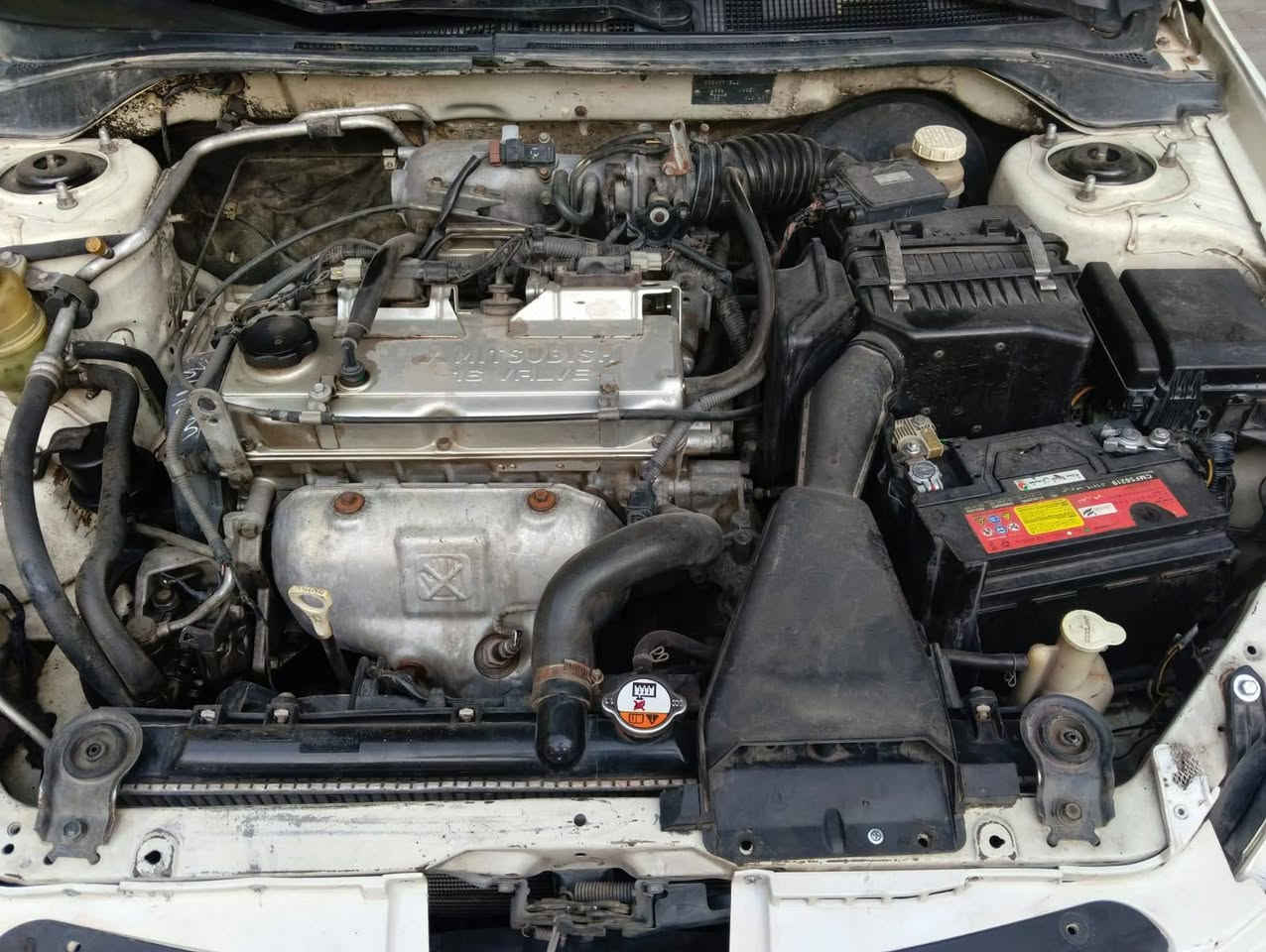السلام عليكم سياره لانسر بومه وارد امريكي ليبلات موديل 2004 محرك 2000 سياره كامله تبريد تخم تايرات صدر 
مابيه نقص تحويل ثاني يوم اتصل ***********
مكان السياره بغداد سبع ابكار
