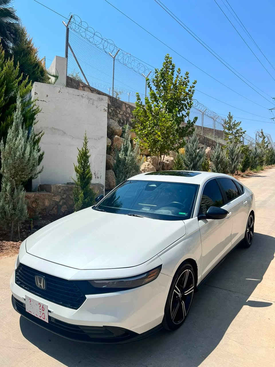 السلام عليكم
السيارة للبيع فقط 💯

Honda Accord Hybrid Sport 2024
2.0 Hybrid 

الضرر : 4 قطع صبغ + جاملغ امامي جهة السايق تعديل بارد
 
السيارة ماشية : 28 الف 

• بصمة تشغيل + دخول ذكي
• رادار أمامي + تحديد مسار
• نظام النقطة العمياء
• فتحة سقف
• لايت زينون
• مقاعد كهربائية
كير و مكينة بشرط و كهربائيات 

السعر : 170

مكان السيارة دهوك

*********** كورك / واتساب
