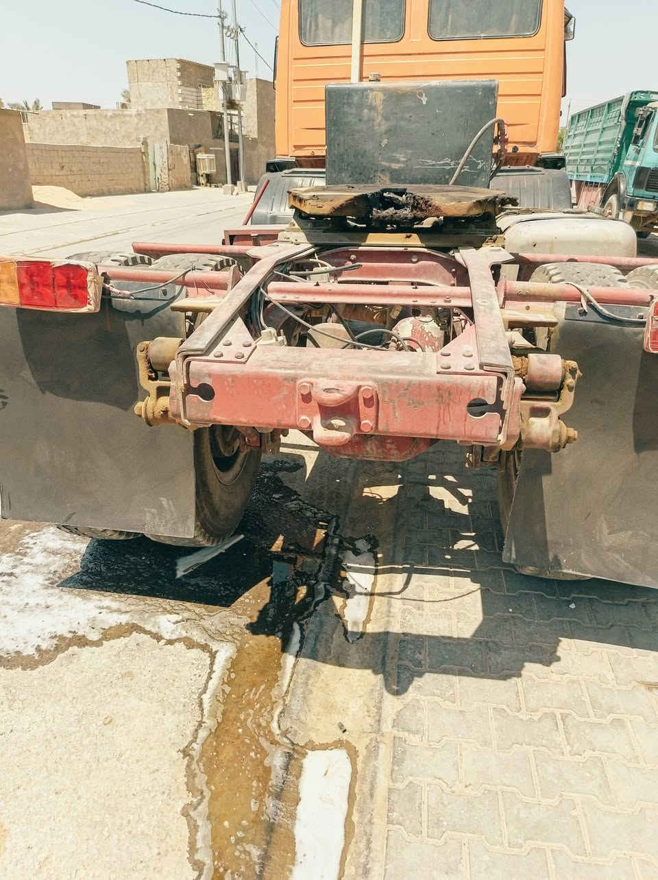 سلام عليكم راس تك بلادي قماره 86 بلاديه  شاصي مكفول كفاله عامه محرك 38كير 160 دور 14 تخم تاير رقم بغداد   ***********
