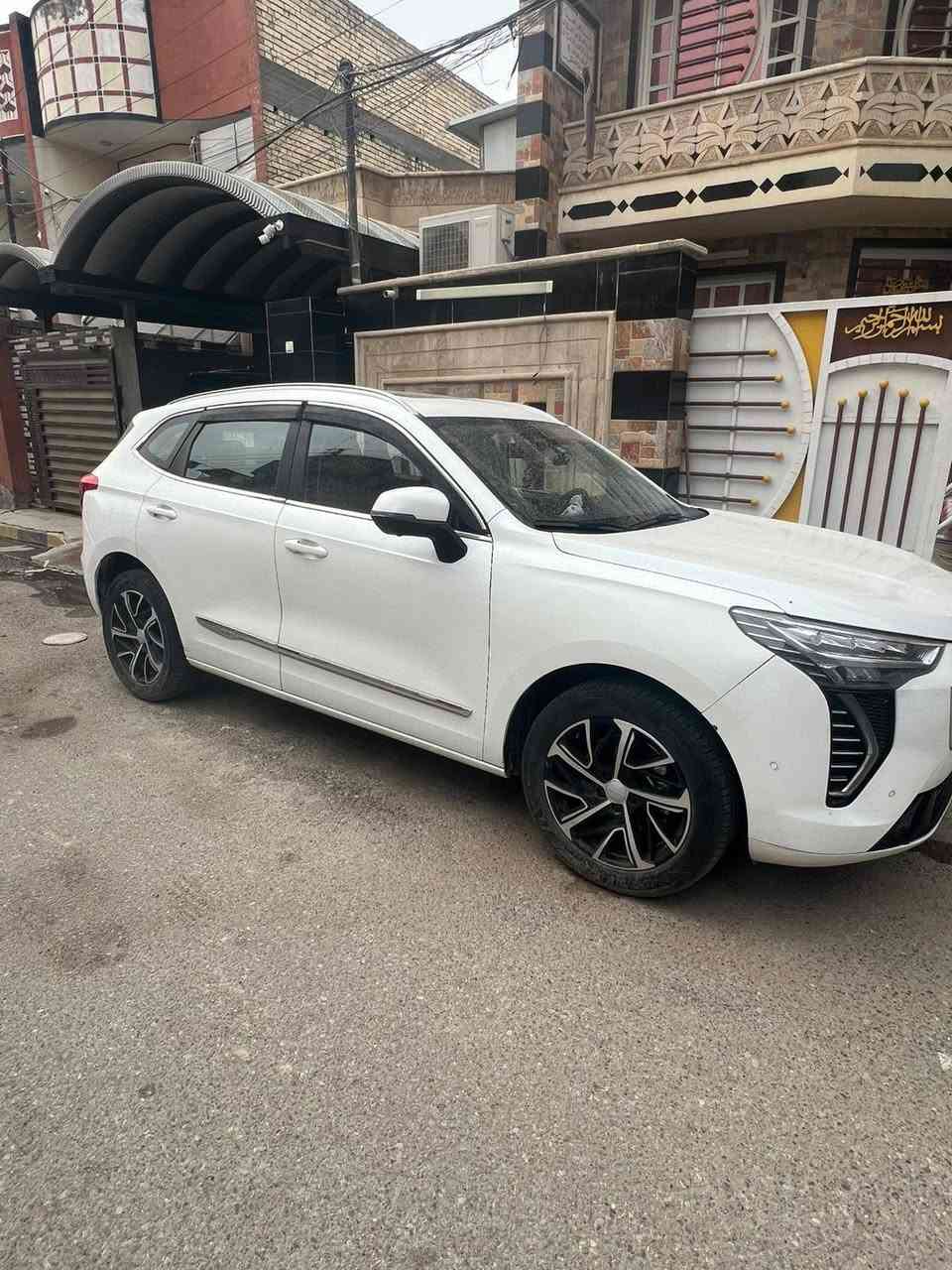 سلام عليكم هافال جوليان 2023 فول مواصفات فتحه تدفئه بالكشنات كراسي كهرباء قطعتين تبريد حساسات أمامي خلفي كامره 360 درجه رادار مثبت سرعه ويل كب وهواي مواصفات بعد سياره ماشيه 27 الف وبعدها بضمان ضمانها يخلص 2028 كير ومكينه مكفول بيها الدعاميه صبغ والباب معدل بارد وجاملغ مصبوغ صفحه الثانيه سعرها 22 مليون وبيها مجال مكاني بغداد الحريه رقم بغداد بأسمي سياره كلش حلوه محرك 1500 تيربو ***********
