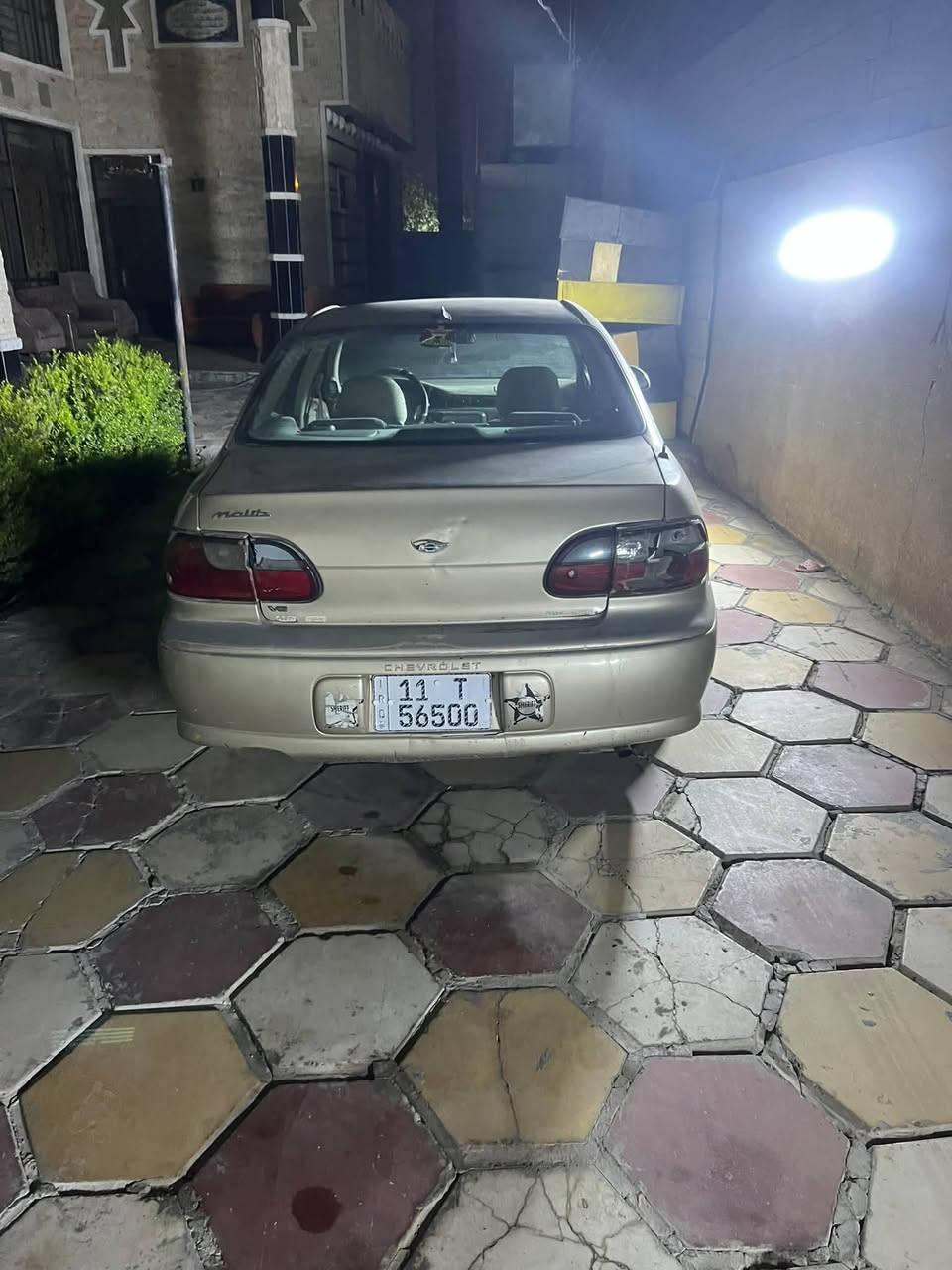 سلام عليكم
سيارة ماليبو ٢٠٠١ سيارة حلوه نضيفه نقص جبنه مال 

دهن داخل خارج نظيف كهربائيات كلها شغاله محرك خير خير من الله تبريد نقص غاز سعر ٣٤بيها مجال مكان بعداد البياع

رقم بغداد

الاتصال 

***********
