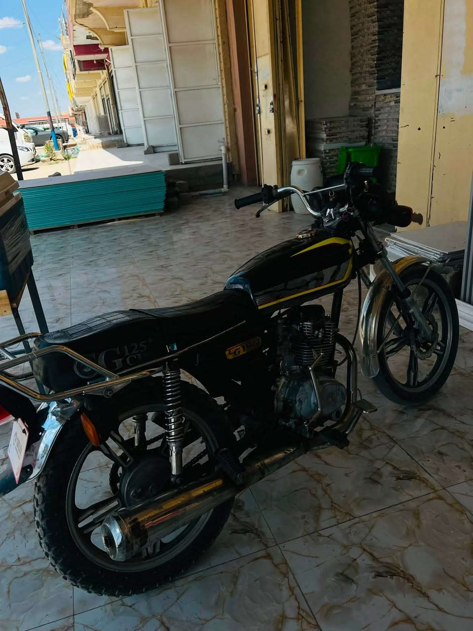 سيفان
موديل 2020❇️

كهربائيات كلها شغاله اشاير سلف ضو 

فقط الباتري هابط 

تشغل وتمشي هندر شغال 

محركً مجفت جديد مبدل ولفات 

السعر 350وبي محال شي قليل 

ويرهم مراوس  الاستفسار ***********

 المكان بيجي
