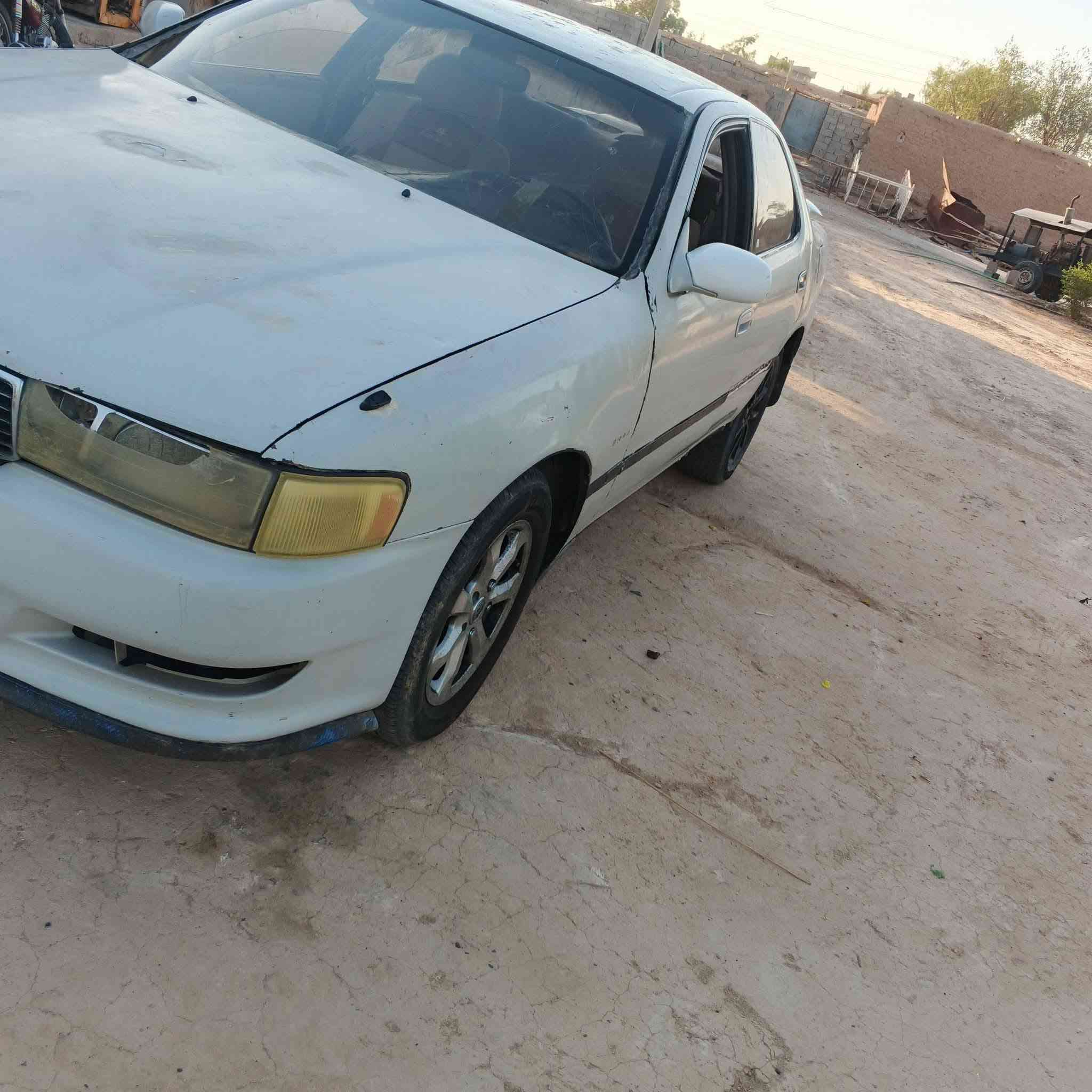 السلام وعليكم
سياره كرسته نفخ موديل 93  محرك بطه 2500  تبخير بدون صرف كير مكفول  سنويه ساقطه 2019 
صدر 70 بل ميه   شرط تحويل  مكاني ديالئ شهربان تقاطع مياح رقم *********** سياره 23 بيها مجال بسيط
