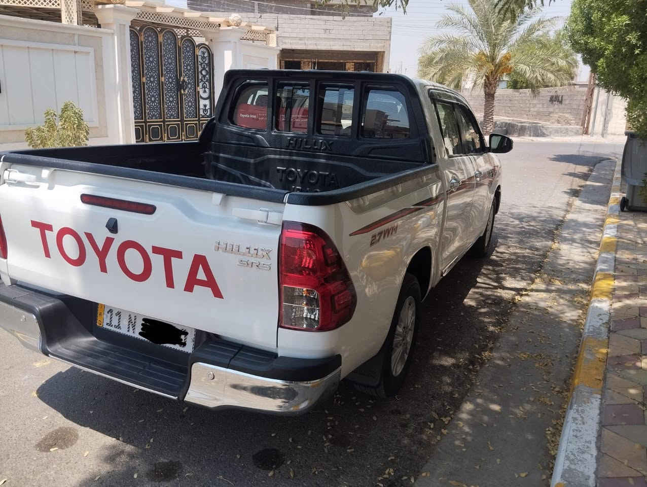 للبيع تيوتا هايلوكس ناصي 
كير اوتماتيك 
موديل 25 ساز باب اول فول مواصفات 
بصمه تبريد كشنات تبريد خلفي شاحن 
ماشيه 11الف السياره بوضع الوكاله مكفوله 
من چكه ابره رقم بغداد تحويل مباشر 

مكان السياره الانبار الرمادي سعر 300

‭***********‬
