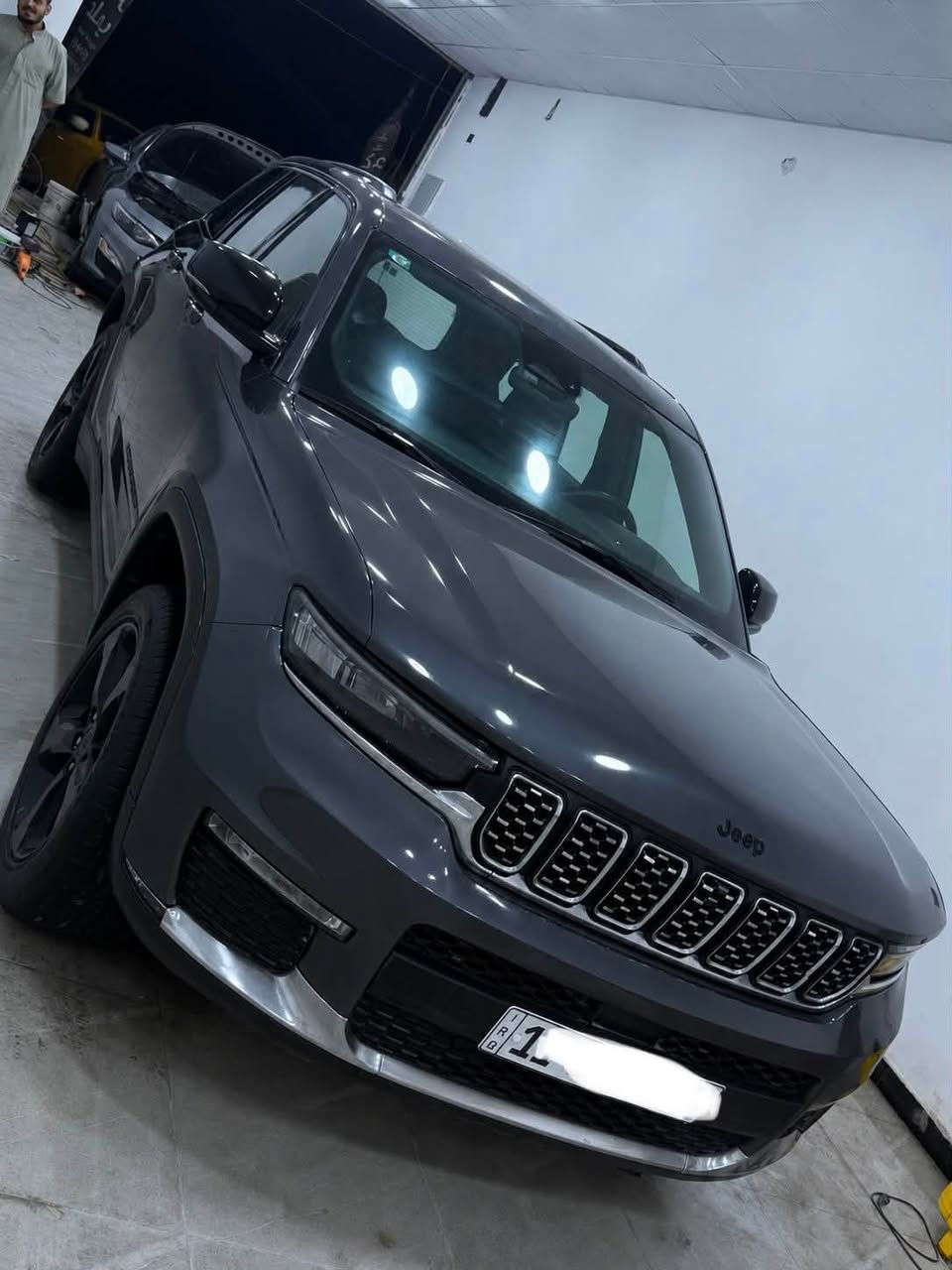 🚨 للبيع | Jeep Limited Blacktop 2023 🚨
🚙 5 راكب | 3.6 V6 | ممشى 45 ألف

📍 رقم بغداد باسمي | العمارة

⭐ مواصفات كاملة: بصمة، صندوك كهرباء، كير ماوس، تشغيل عن بُعد، رادارات أمامي/خلفي/جانبي، نقاط عمياء، تحديد مسار، توقف ذاتي، كاميرا دوارة، قيادة شبه ذاتية، كروز، ويل 20، شحن لاسلكي، Apple CarPlay، كشنات جلد كهربائية، هيترات وتبريد.

1C4RJHAG2PC620128

🛠️ حادث جاملغ وبنيد بدون تبديل.

💰 السعر: اكتب تم ويوصلك خاص ✅ 

📞 ***********

