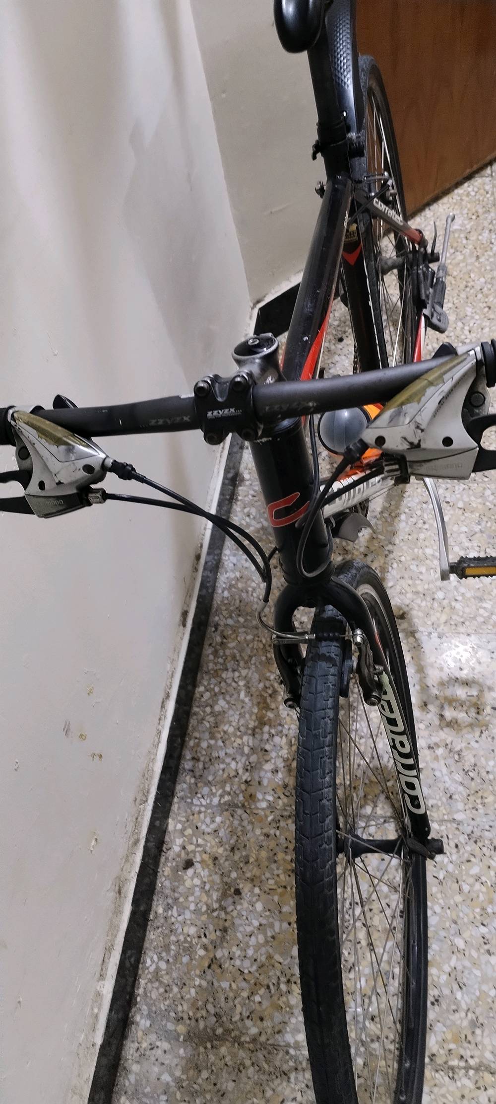 🚴‍♂️ للبيع Corratec C700 🇩🇪

الماركة : Corratec
السستم : Shimano Alivio 3×8
الحجم : 28
قياس الفريم : M – Medium
المادة : فول ألمنيوم
النظافة : 90% توجد فعصة بالهيكل

💰 السعر: 180 الف وبيها مجال حك الجية

📍 بغداد – حي القاهرة، قرب جوازات صليخ
📞 ***********