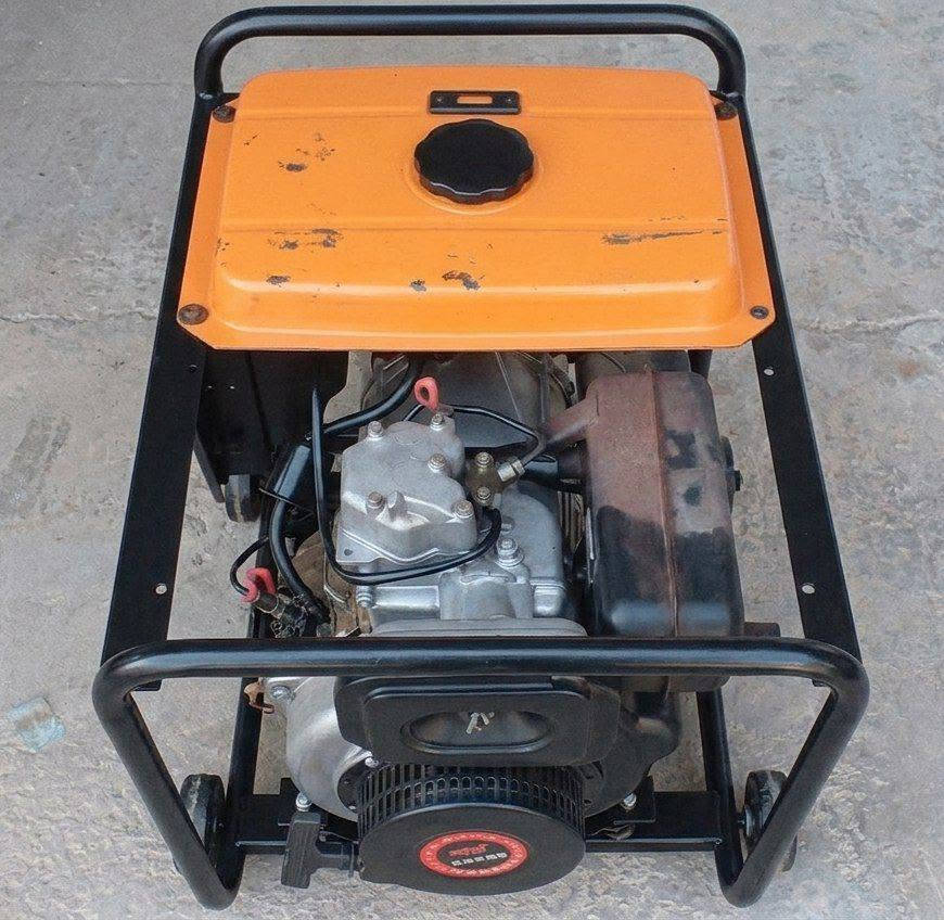سلام عليكم ورشة وعرض جديد ⚡️
للبيع: مولدة كاما كاز 20 أمبير 🔌🔋
​مولدة شغال وسحبها قوي وممتاز للبيت أو الورشة، شغال سلف وهندر وما بيها أي مشكلة بالتشغيل!
​المواصفات والحالة:
​⚡️ القوة: 20 أمبير (تشيل حمل ممتاز)
​✨ النظافة: 75% وبحالة عمل ممتازة جداً
​🔋 الملاحظات: نقص باتري فقط (تشغّلها وتوكل على الله)
​💰 السعر: 450 ألف دينار (وبيه مجال للجادين والرغابة)
​📍 المكان: بغداد - التاجي / قرية عواد الحسين
📞 للتواصل والاستفسار (اتصال أو واتساب): ***********
