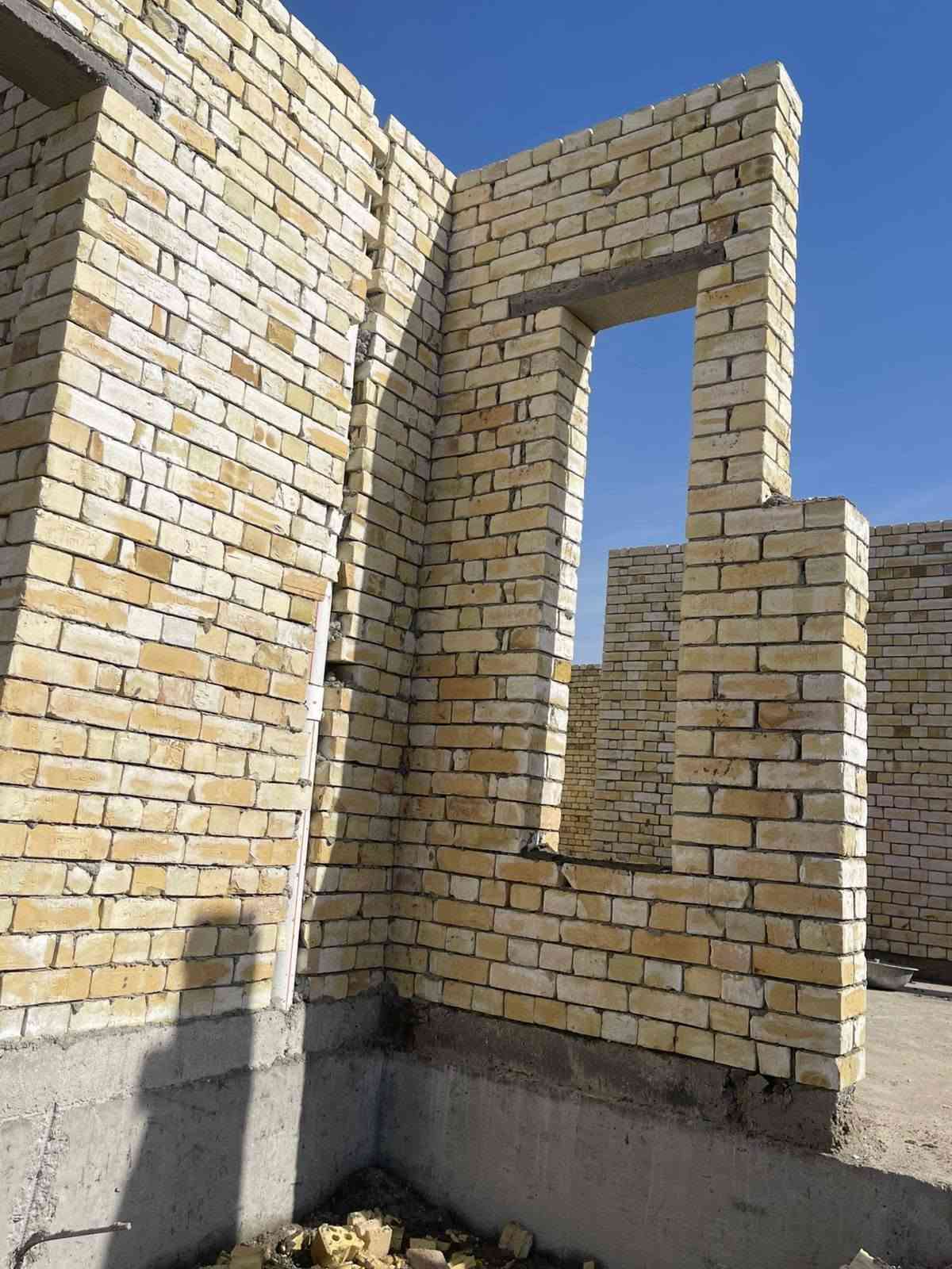السلام عليكم اني ابو حسين   البنا ارجو ان ينال اعجابكم شغلنة شغل درجه اولى اي مكان في بغداد اشتغل على الدبل ا اوقطعي كادري كامل اني وعمالي وسكلتي وسيارتي يعني ما انتعب ابو البيت اهم شي عدنة رضة الله ثم رضة الزبون  سعار مناسبه ***********متواجد وتساب خلفات ٢
