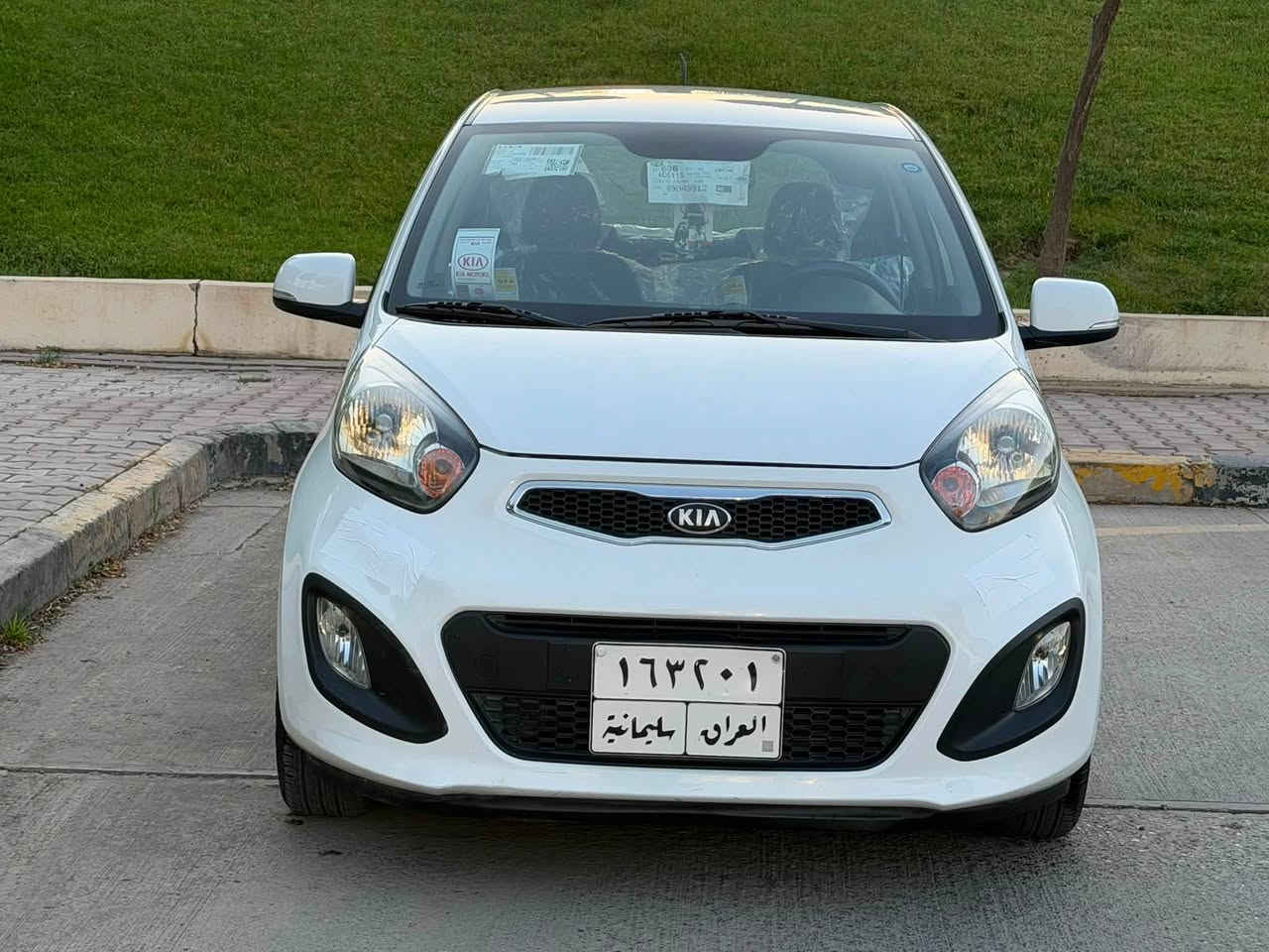 سلام عليكم گيه بيكانتو للبيع خليجيه موديل 2014 مواصفات السيارة مكينه 1400 دوش گير آيتي يدأت نيكل حساس خلفي اشاير بلمري مري شفط فول تحكم سترين كشنات جلد مخمل 5 ويل گب داخل اسود دشبول مطعم گولد گير اوتوماتيك 
شاشه وسط  كامره خلفيه ABS حداديه أمامي خلفي كله جديد تخم تايرات جديد 
سيارة جديدة مكفوله من صبغ 
گير ومكينه مكفولات السيارة احلى من صور 

عنوان السيارة سليمانية 

الاستفسار***********
