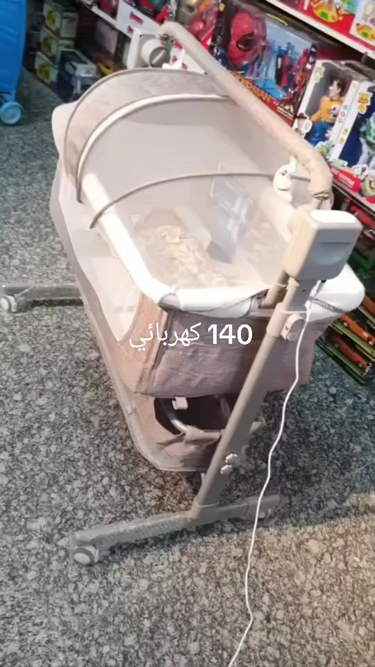 كاروك هزاز كهربائي  من حديث ولادة إلى سنة  بلوتوث   ناموسيه  موقت سرعه اهتزاز  يصير جنب الام  يوجد توصيل لجميع المحافظات بغداد خمسة محافظات ثمانيه  للاستفسار يرجى مراسله الصفحه او واتساب ***********
