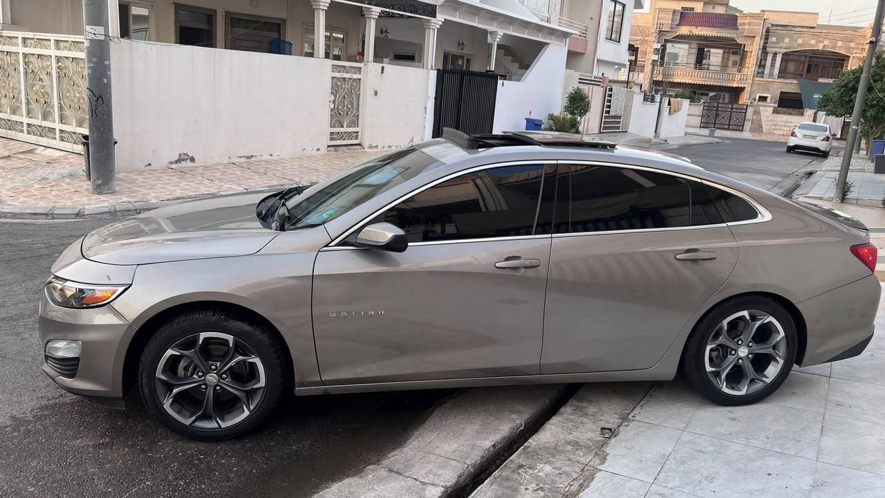 ماليبو موديل ٢٠٢٤بدون سبغ مواصفات LT2PLUS
سعر ١١٩  رقم شاصي:1g1ZDSST6RF106651
 سياره بي ٢مكان سغير رسعة  بلمنشور بين مكان رسعة خفيف مامصلع بدون دواخل شرط ايرباك فقط ستيرن  سياره جاهز مابي اي نقص ماشي ٥٤ ميل 
رقم كاتي باقي ١شهر و نص 
مكان سياره اربيل حي فرمانبران 
***********
