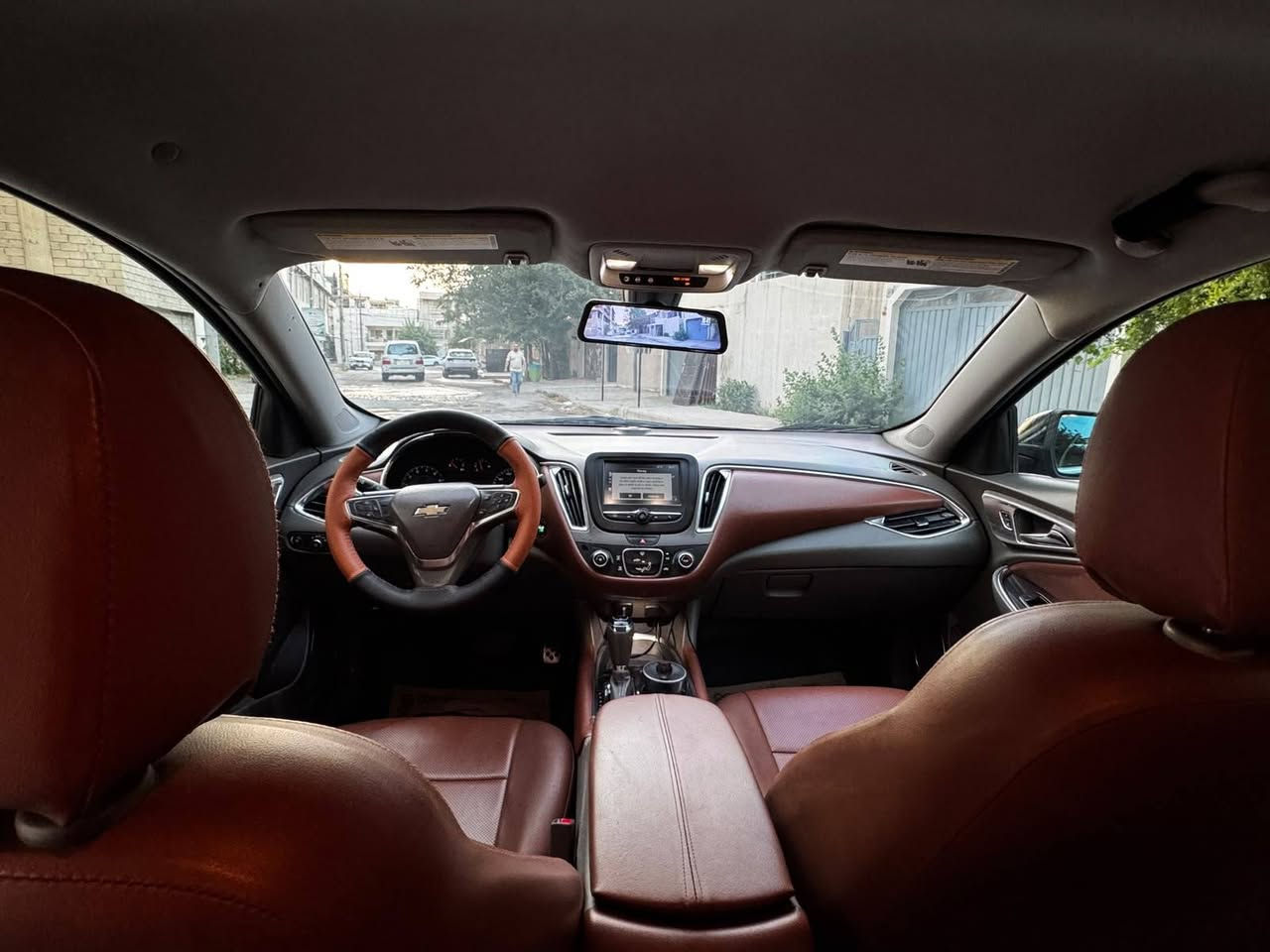Chevrolet Malibu LT 2018

شوفرليت ماليبو ٢٠١٨
مواسەفات LT
سيارة بي جاملغ صبغ فقد و شبرين جاملغ خلفي بدون دواخل 
تحديث بجم السيارة ٢٠٢٤
بصمة،  شاشة ، كاميرا ، تشغيل عن بعد لايتات ليد و زینون بلادي 
كشنات كهربائي و هيتر داخل قهوائي تبريد مركزي و بعد مواصفات.....
تحويل و غرامة بشرط 
 سعر ٩٣ مجال...
***********

Chevrolet Malibu LT 2018
 شۆفرلێت ماليبو ٢٠١٨
مواسەفات ئەمریکی 
تەنها چەمەلەخی لای سەکن بۆیاخە بێ ناو گرتن لە گەڵ بستێک چەمەلەخی دوای سەکن 
سەیارەکە پیشی کامل کراوە بە ٢٠٢٤ 
بەسمە، شەغال، کامێرا، کوشن جلد و کوشن کارەبایی ، ناو قەیسی ، تبريد مەرکەزی لایت ئۆتۆو و زینۆنە لایت لیدە، زۆر مواسەفاتی تر..
سعر ٩٣ و معامله....
*********** السليمانية, العراق
