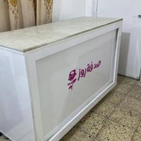 ارفف محل هداية  للبيع عدد 5 + ميز كامل مجرات وقاطعين رف وفوك مرمر يصلح...