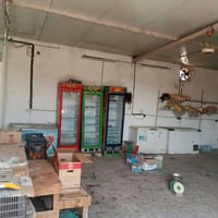 محل للبيع • مساحة كبيرة • مع كامل الغراض