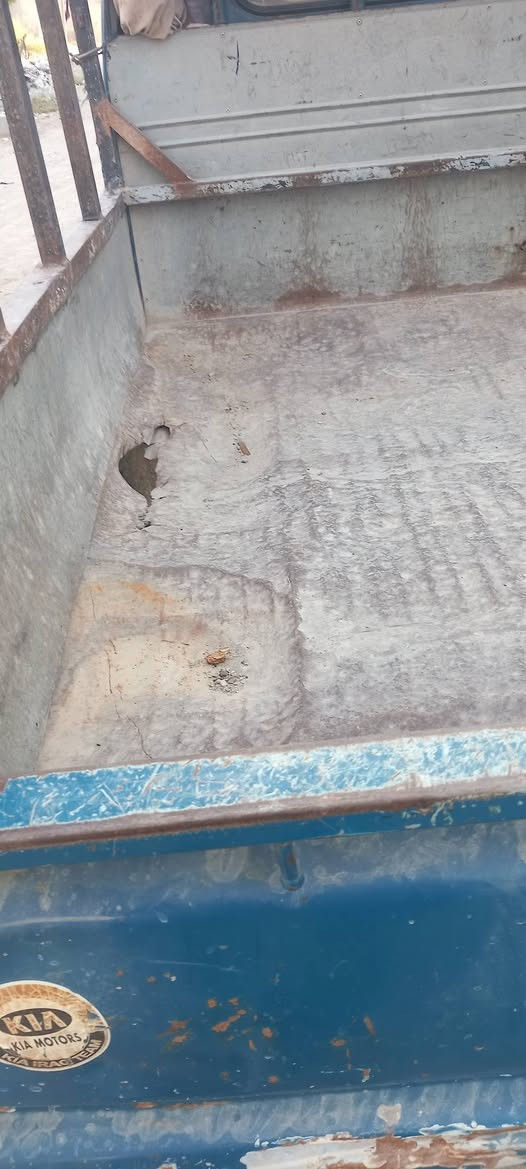 السلام عليكم فونتيره دبل قماره موديل ٢٠٠٠ للبيع السياره بسمي رقم بغداد الماني محرك ٣٠٠٠ بي تبخير السعر ٥٨ وبيها مجال للإستفسار الاتصال على الرقم *********** العنوان بابل المسيب شارع أبو الجاسم  مجاور اسواق الريتاج حي المصطفى
