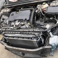 القزاز لتجارة قطع غيار السيارات الامريكية الحديثة   متوفر لدينا جميع ا...