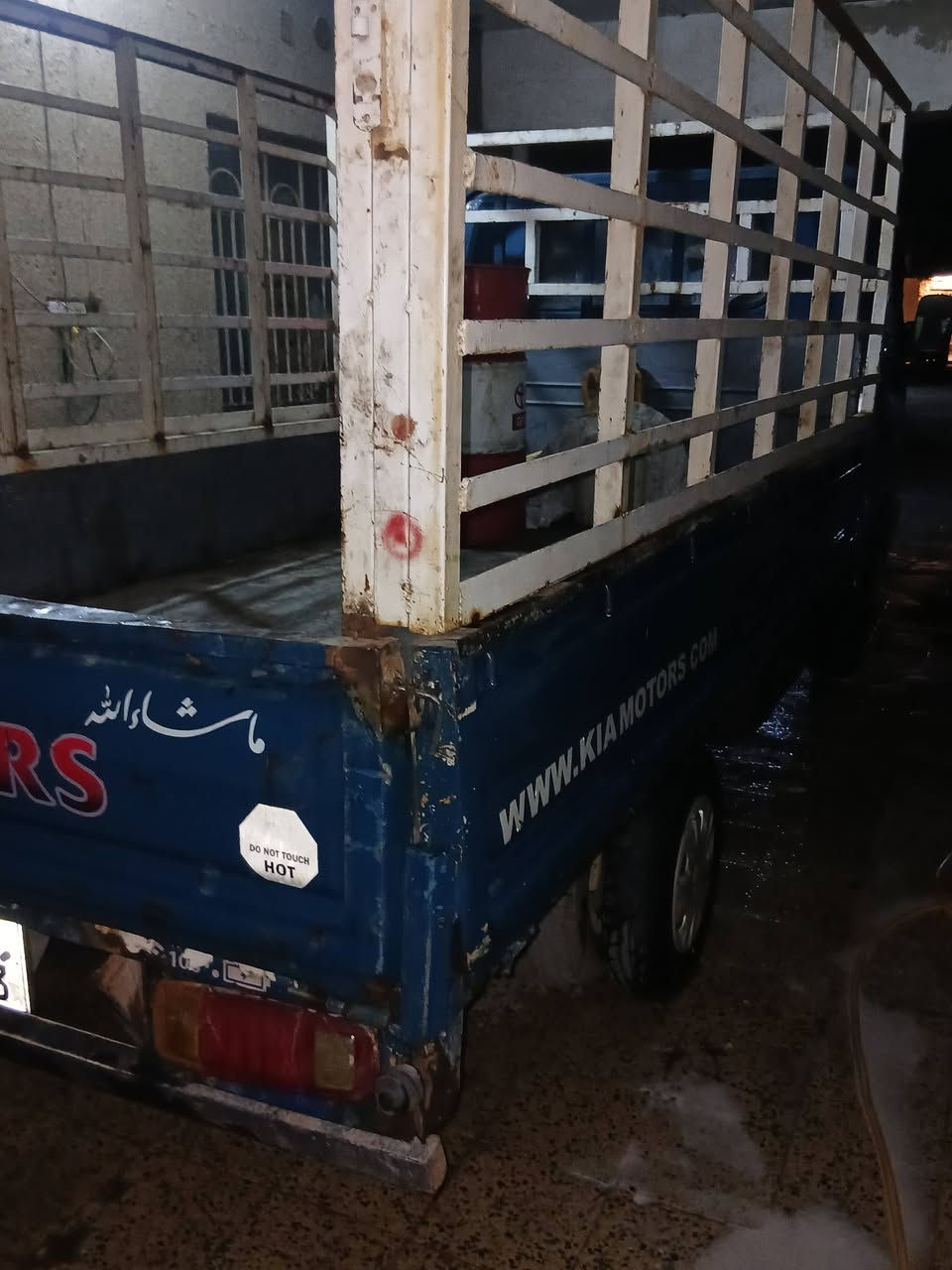 فنتيره ام عيون ٢٠٠١ قلاب سياره جاهزه بسمي رقم ديالى كهربائيات كلها شغاله تخم تاير  ب٦٥ وبيها مجال عنوان البصره تواصل ***********
