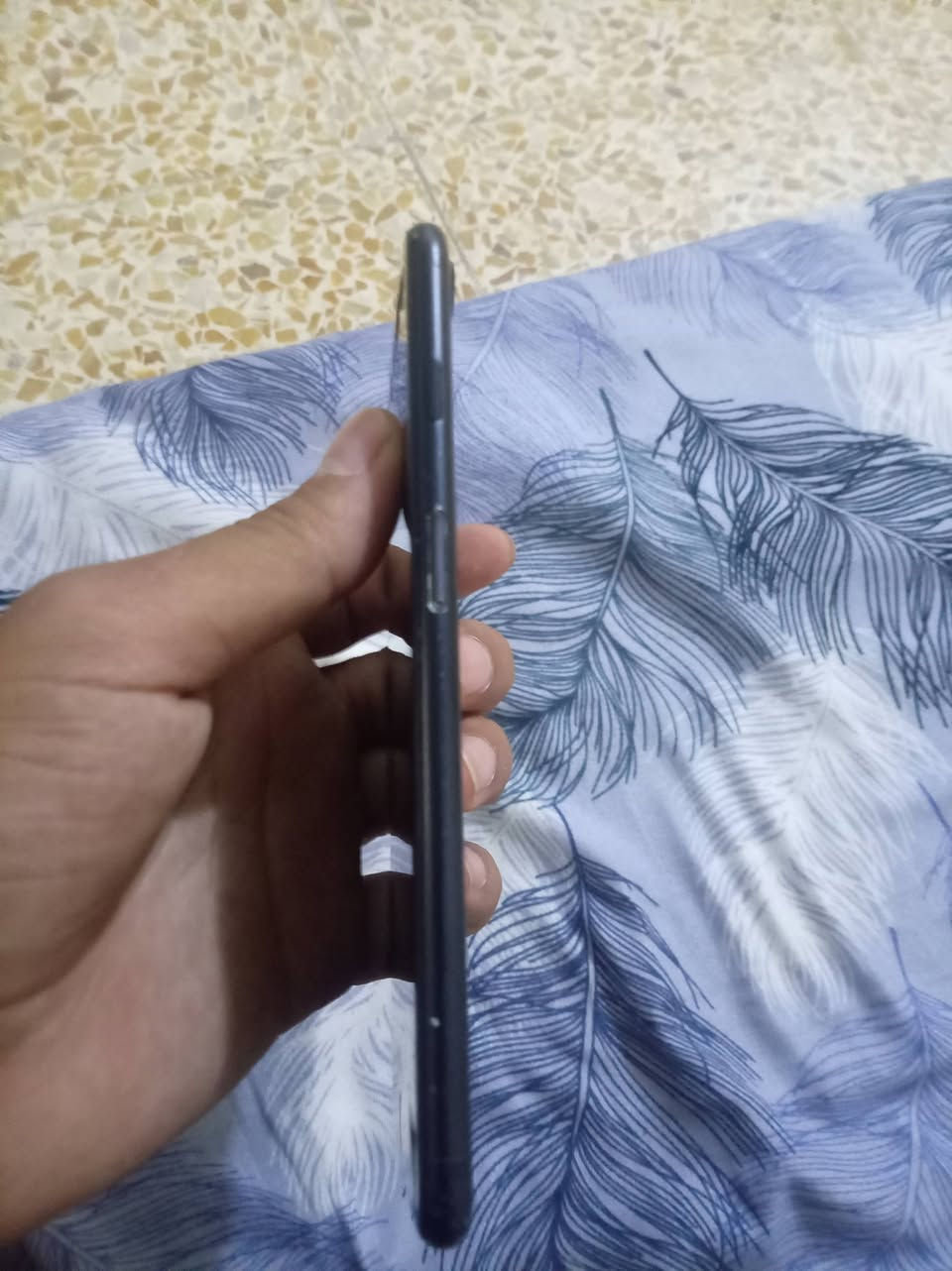 ايغون 7بلاس مساحه 256عاطل فحم أدفع سعر عجبني ابيع عنواني حي الانتصار شارع 60متواجد خاص أو اتصال ***********بي واتساب
