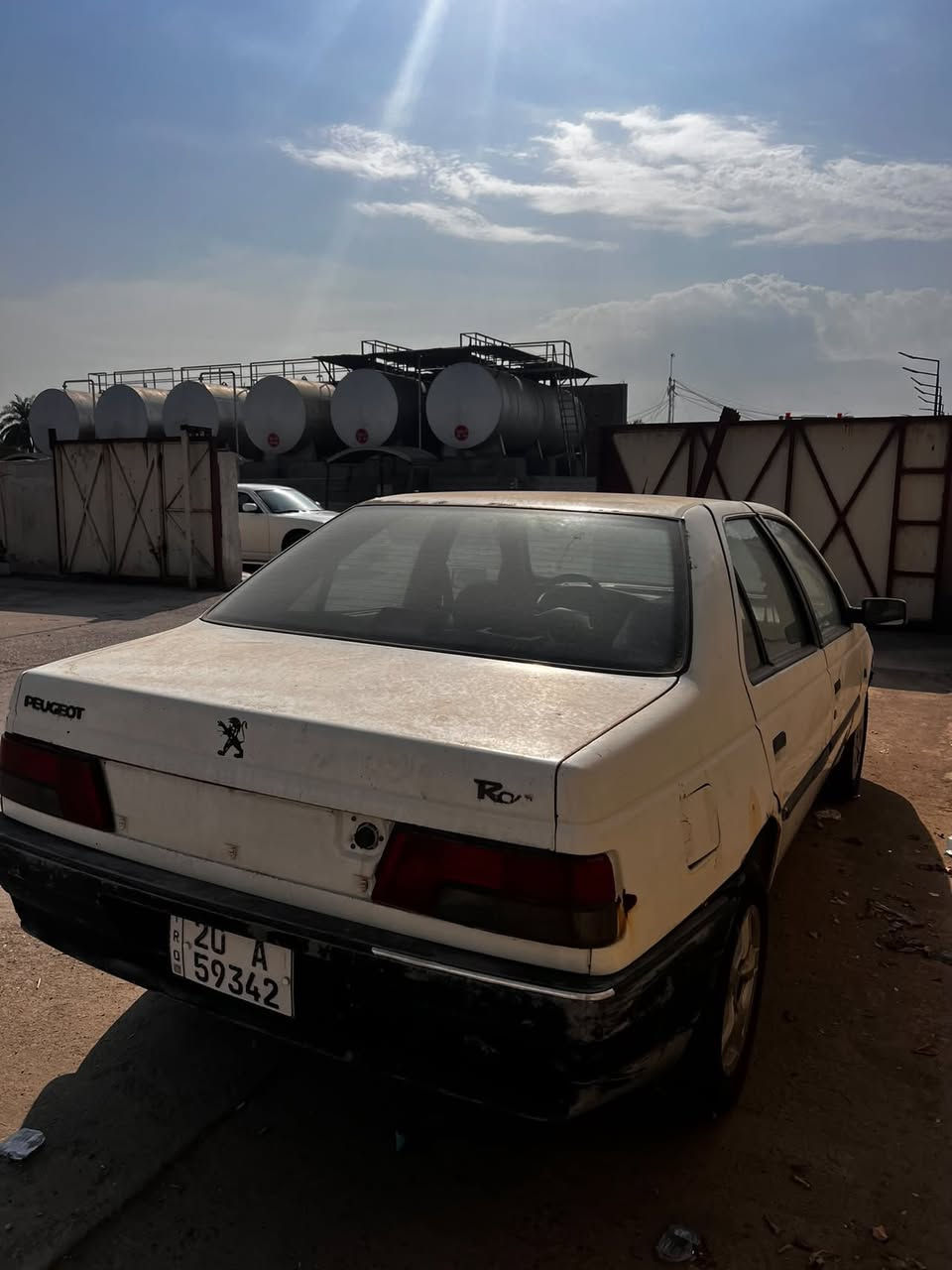 بيجو ٢٠٠٩ • نضيفه • رقم ديالى