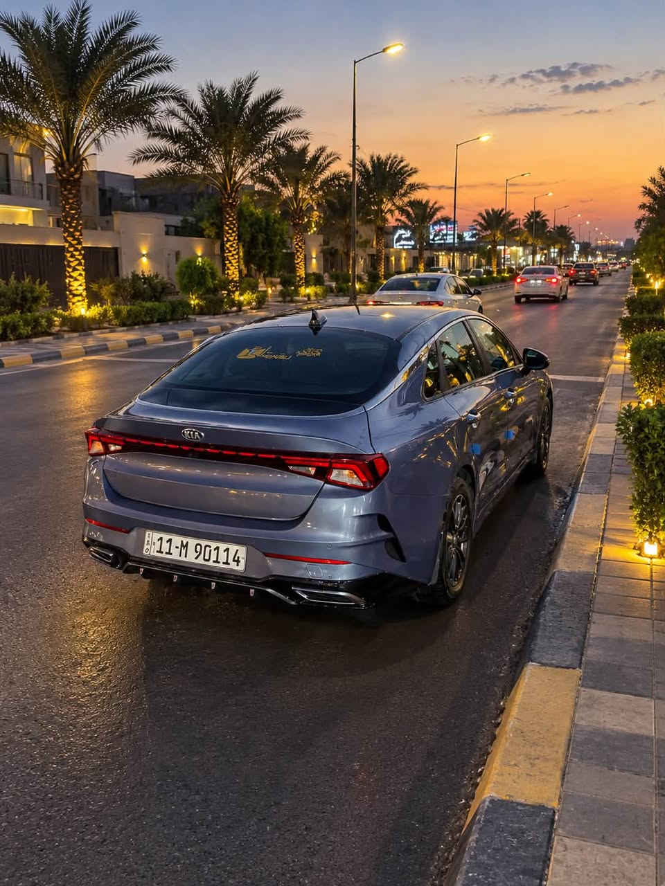 السلام عليكم كي فايف 2021  فول عده الفتحا 
تحديد مسار قياده ذاتيه كامره خلفيه شاشه كبيره تحكم جهتين ويل بلادي كير مكينه مكفول برغي ممفتوح  صدر جديد  مكينه ١٦٠٠ 🔥 سياره صبغ قطعتين وبيها شخوط سويتهم كلير سياره بدون دواخل ليبل واحد كفاله عامه من داخل بدون نقص  السعر خاص تفضل وتدلل بيع او مراوس مناسب عنواني بغداد ***********
