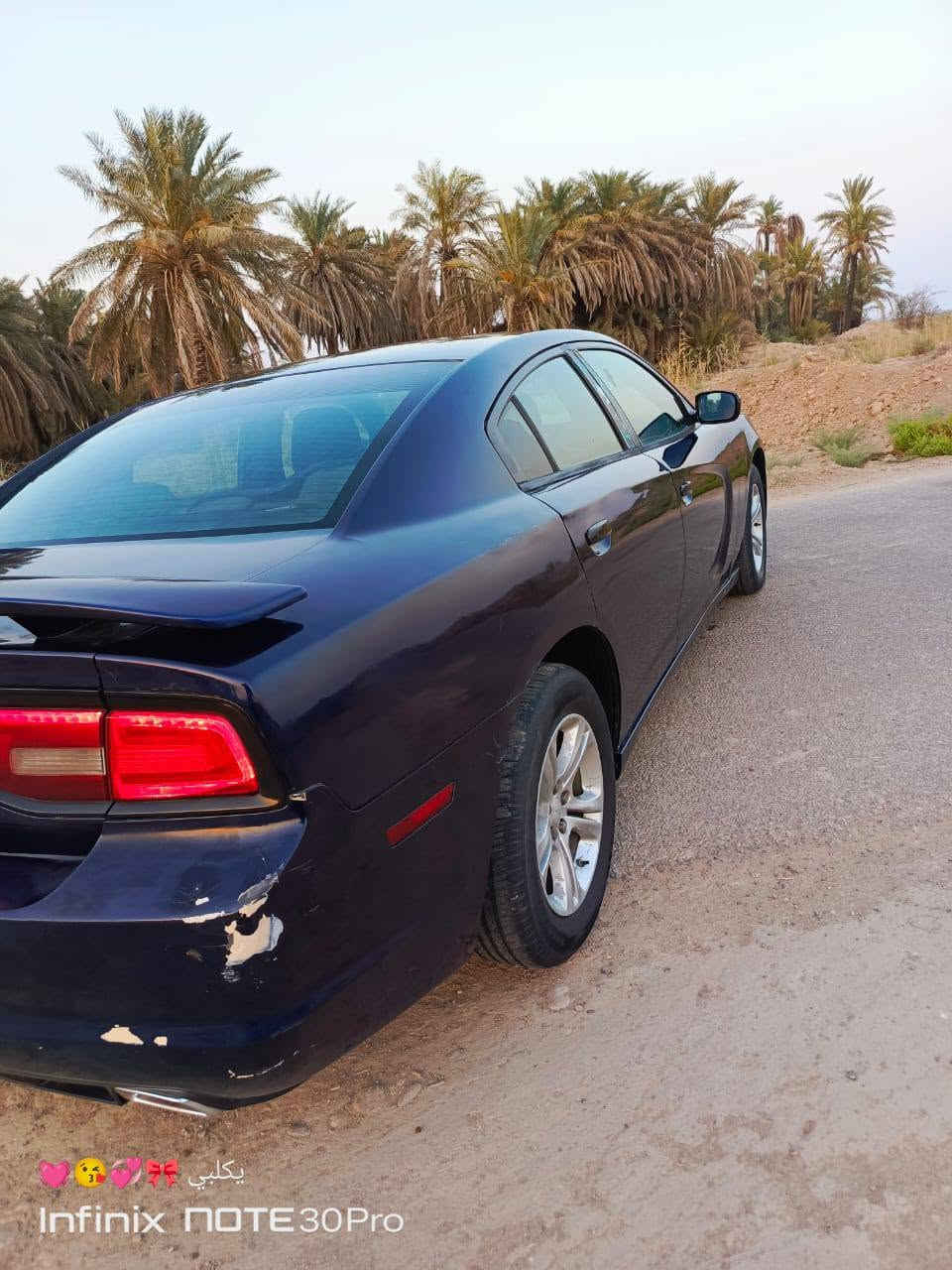 شارجر 2014 لون نيلي رقم بغداد بسمي الدولي بيها رشات صبغ مكفولة من الضربه القويه والكص والعيب الشرعي والصبغ العام والحزام السياره جاهزه مكينه كير حداديه تبريد تخم تاير مواصفات معروفه بصمه تشغيل بصمه ابواب تحكم استيرن ويلكب حساسات أمامية وخلفية محرك 6 سلندر وباقي المواصفات المعروفه السعر   127 وبيها مجال للشراي للاستفسار الاتصال على الرقم *********** مكاني ناصريه للبيع او المراوس حسب القناعه البصرة, العراق
