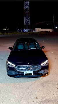 مرسيدس C300 • ٢٠٢٥ • فتحة
