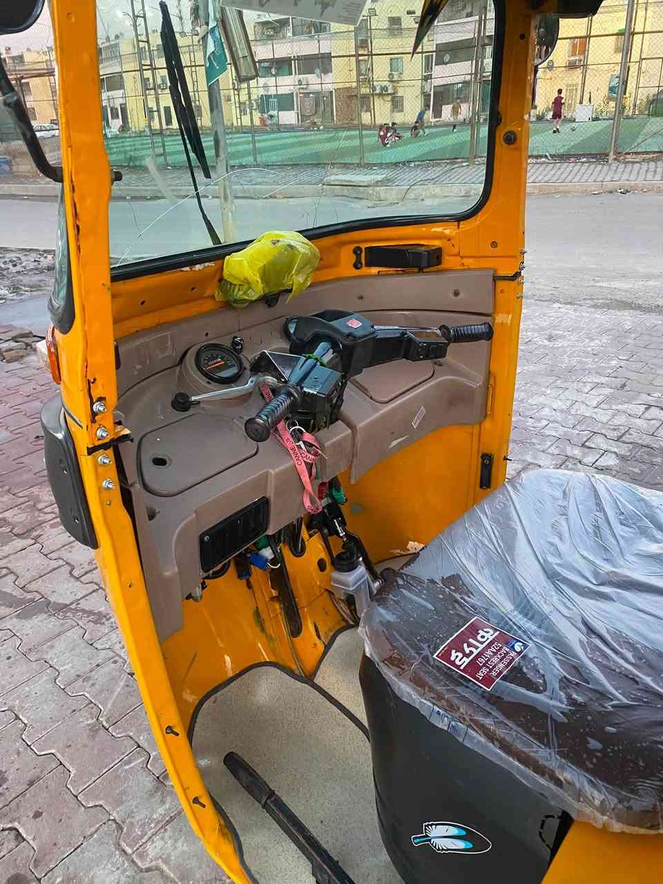 تكتك موديل ١٩ تكتك كلش حلوه ونضيفه رقم نكليزي تحويل ثاني يوم العنوان شقق طالبيه بغداد السعر ٧ و٣٠٠ وبيهه مجال حكً الجيه  الرقم *********** بي واتساب حبيبي
