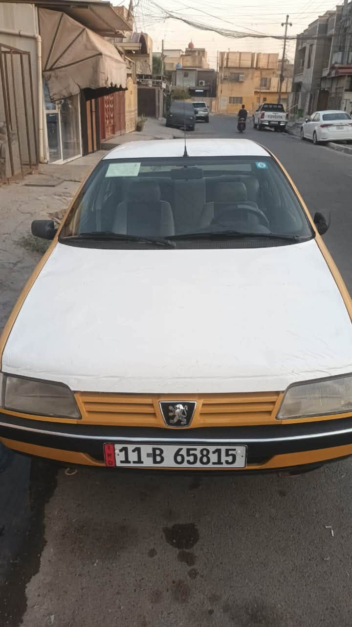 بيجو GLXموديل ١٢
سيارة نضيفة وجاهزة كير مكينة مكفول حدادية وتخم تاير ومشط جدد غرفتها نضيفه رقم بغداد بسمي تحويل مباشر بيها جاملغ اليسرة صبغ والبنيد طاير على القمارة وراجع نفسه 
سيارة جاهزة للشغل ومرتبه سعرها ٣٠ مكاني الشعب رقمي ***********
