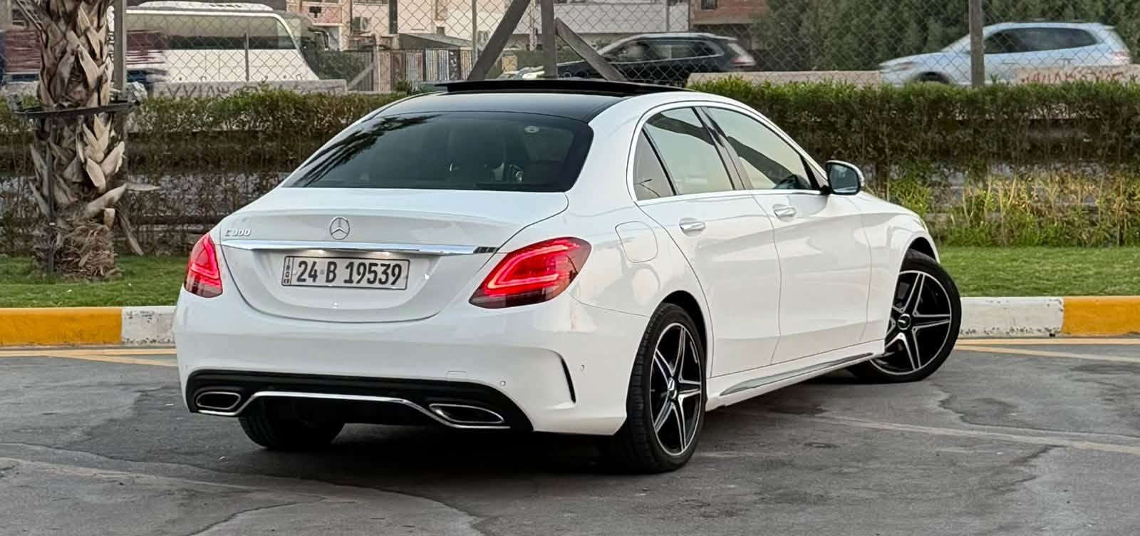 مرسيدس C300 • ٢٠١٩ • وارد الماني