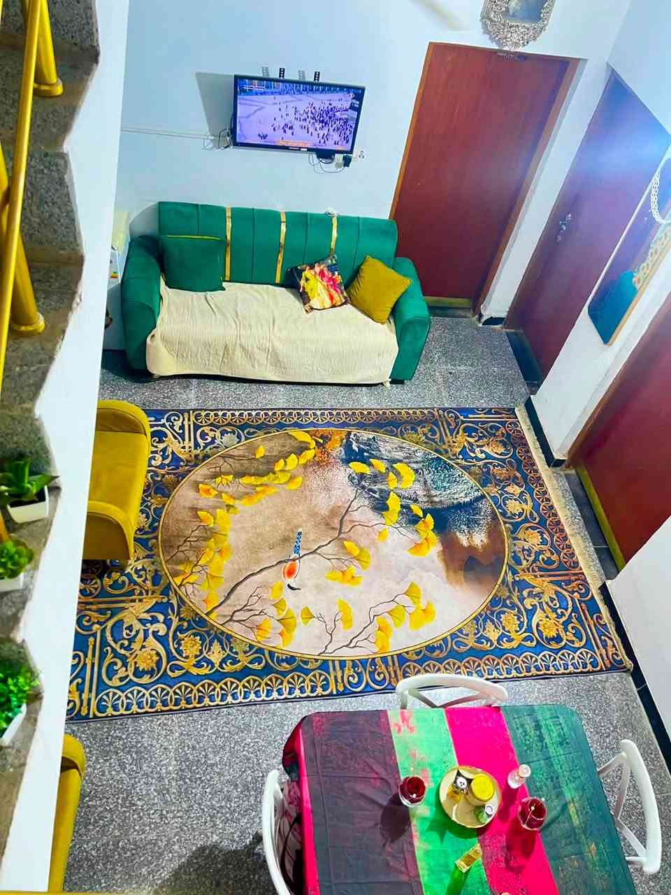 بيت للبيع طابقين بناء حديث
المساحه 120 م 

3 غرف نوم ومطبخ حار وبارد وكوليدور وصاله 

طابو زراعي سند 25 
 حي الزهراء الخدمي خلف كراج غسل بغداد يبعد عن الشارع الخدمي 100 م كامل الخدمات من تبليط ومجاري 
***********
