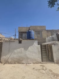 منطقة 4000 • دار 100م • 3 محلات