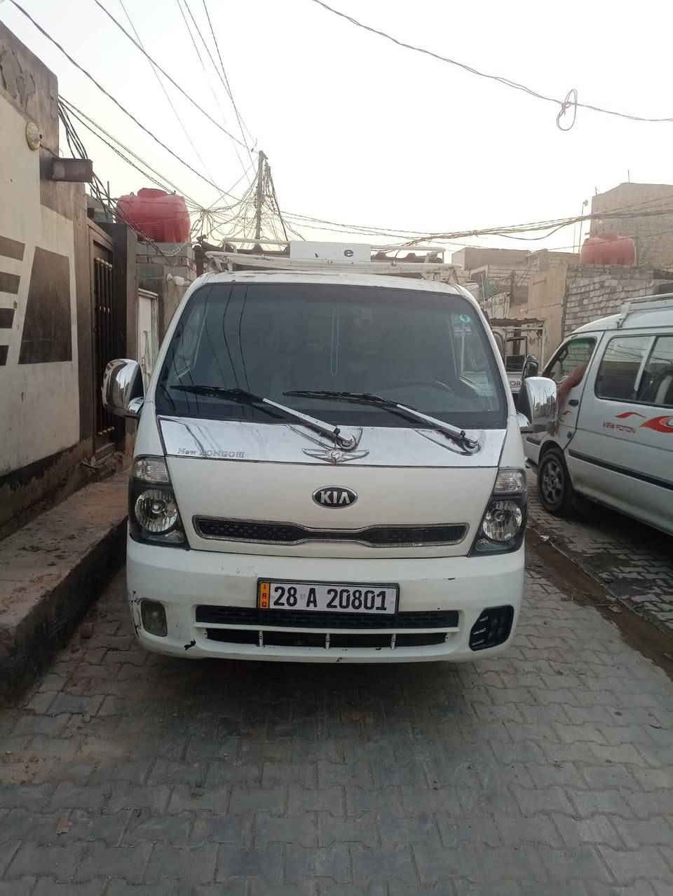 السلام عليكم كيا بنجو موديل 16 سياره باسمي رقم انجليزي تبريد شغال حداديه مكانها نجف بالكوفه ***********
