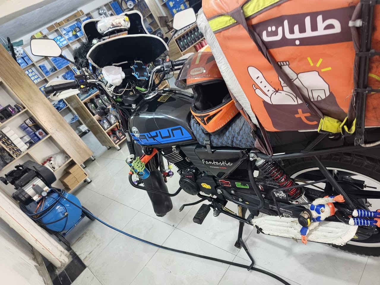 دراجه ديوان لبيع ماشيه ١٥ الف موديل ٢٦ دراجه خير من الله رقم ***********
