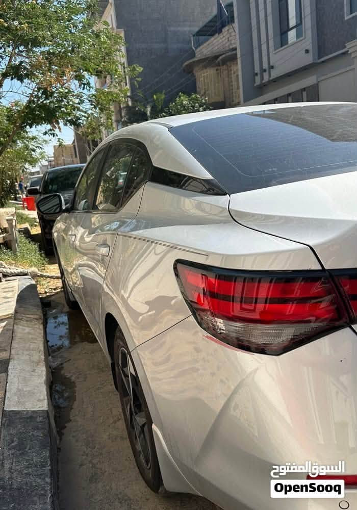 نيسان سنترا S 2023 معوقين بصرة
المعوق موجود بالمدينة فقط ضرير بضمانتي وكالة عامة يسوي  
سيارة فئة S
حادث بسيط جدا بدون تبديل فقط تعديل وصبغ  جاملغ و البنيد تقرير الفحص بالصور +رقم الشاصي +صور الحادث 
مكفولة شاصي مكينة كير وحدادية وصبغ غير الحادث
مبدل ويلات وتيرات ودسكات جدد 
السيارة ماشية 40000 على ايدي ماخذهة زيرو 
دهن امزويل الاصلي +بانزين محسن فقط
السيارة كاملة بدون اي نقص
موصفات السيارة 
رادار امامي 
رادار خلفي 
نقطة عمياء 
كامرة 
شاشة لمس منافذ usb/aux
مانع اصطدام خلفي
نظام sport 
مكينة السيارة 2000cc
كير السيارة cvt
مكفولة السيارة من كلشي عدة الحادث
ايرباك فقط استيرن وراجع سستم 
للتواصل 
***********-***********
السعر140ورقة وبيهة مجال
