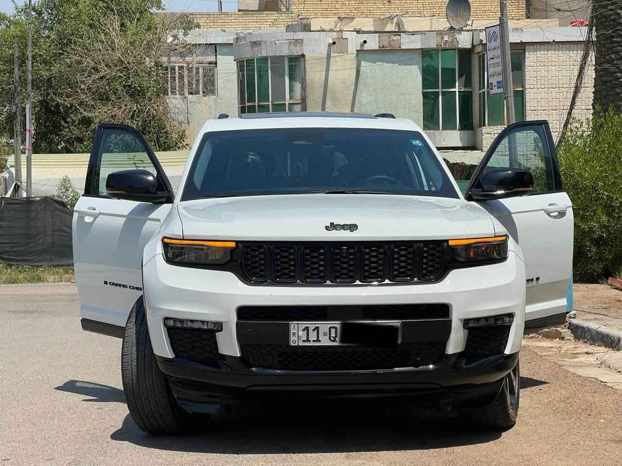 سيارة جيب
جيب شيروكي جراند بلاص لمتدد L  امريكي 

بيع او مراوس جيب اوفرلاند او سومنت حصراً

موديل2023  فول مواصفات للاخير VIp

ماشية 56   mi ميل 7 راكب كشن منفصل تدفة وتبريد امامي تبريد وتدفة وكهرباء 

خزن ميموري استيرن كهرباء ويل 20 

كامرات عدد 7 محيطية وحتى بداخل مقصورة كامرات حساسات امامي وخلفي رادارات امامي وخلفي مع نقطة عمياء بصمات جميع البواب مع تشغيل عن بعد فتحة سقف بانوراما 

مانع تصادم امامي وخلفي مع نظام شبة ذاتي تحذير الخ

روج عن مسار مع نظام البقاء في المسار الصندوق شفط كهرباء

داخل.  جلد. 

نظام ابل كار بلاى واندرويد اتو لاسلكي  9 سماعات وبعد هواي مواصفات 

الــســعــر ✅ :: 325  بيها مجال  💎

..

ملاحظة السيارة بدون ايرباك سرقة بنيد فقط مبدل ومصبوغ.  يعني مكفولة من ظرر 

مكاني بغداد الاسكان ***********
