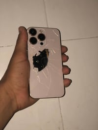 آيفون XR • ذاكرة ٦٤ • فيس ايدي