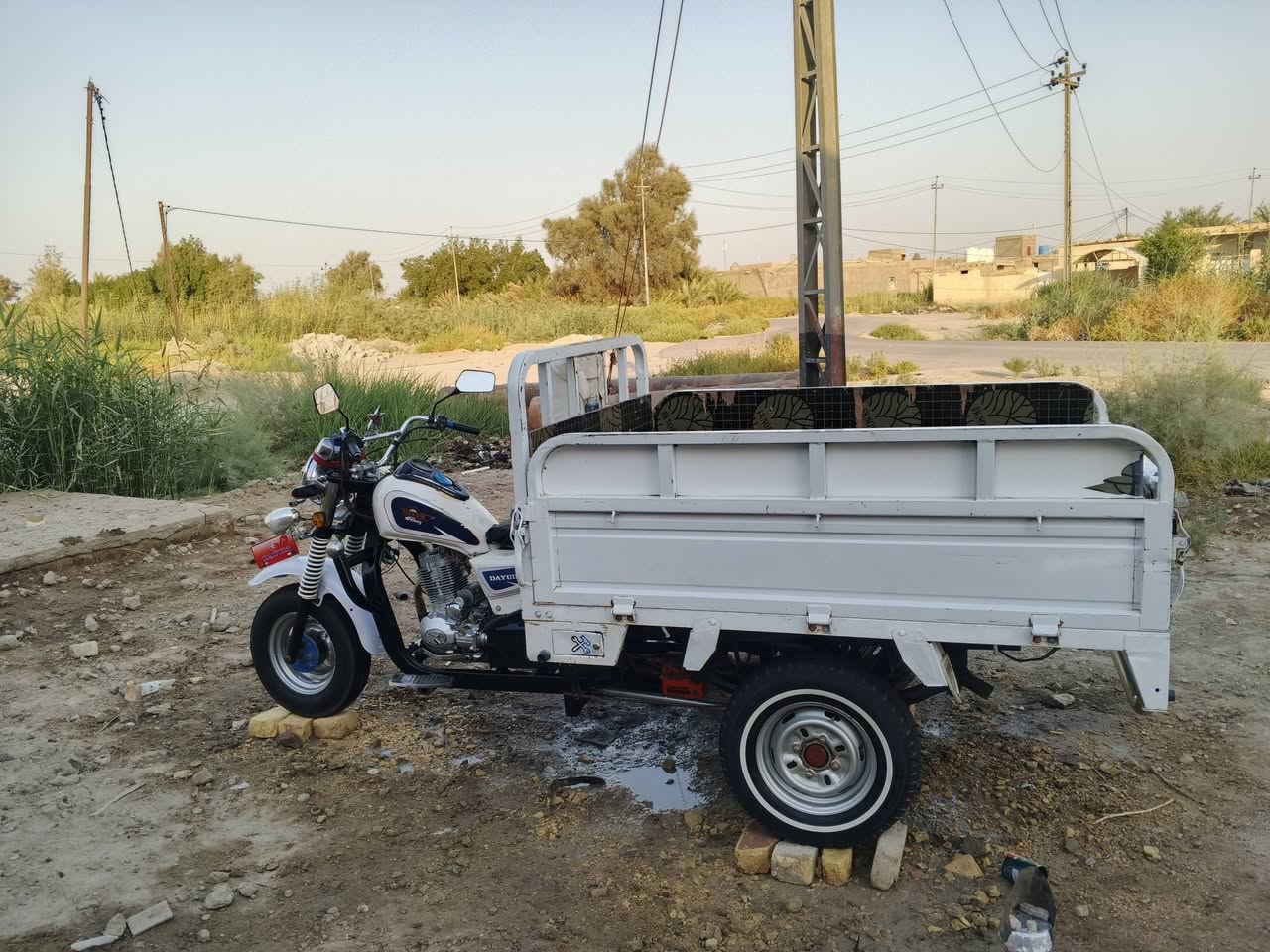 سلام شباب ستوته موديل 20للبيع بدي مكفول من صبغ ولحيم محرك ما مفتوح شاصي مكفول مصبوغ صبغ حراري اكسن مسكر تواير كله جديد لوياله مال جمره كهرباءيات كله شغاله مكاني ناصريه مركز غرب جامعت ذي قار الحولي جديد سعر 2500وبيه مجال غليل استفسار ***********
