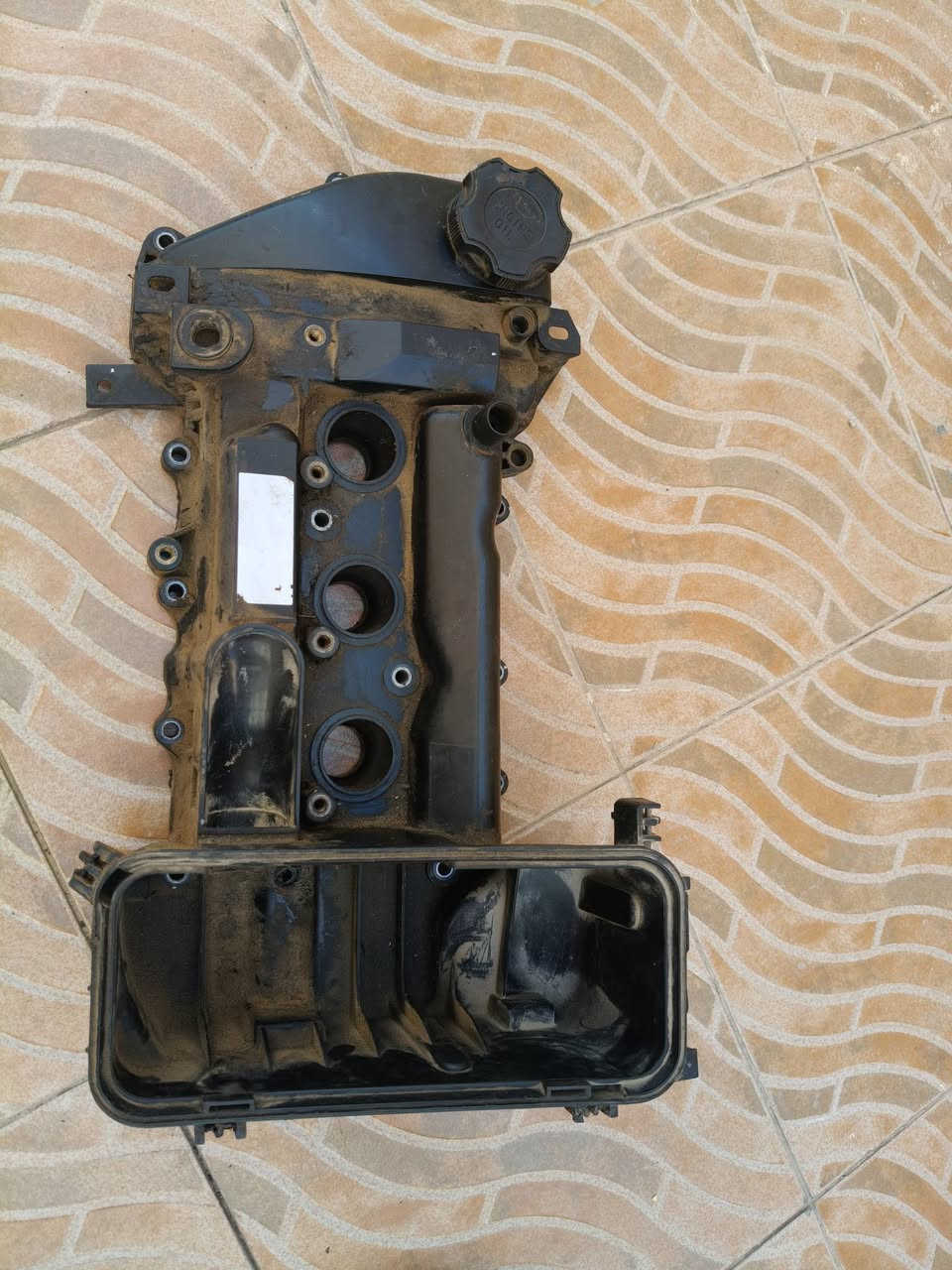 للبيع غراض تفصيخ BYD f0 نظيفات وشغالات كل قطعه وسعرها ويوجد توصيل ***********
